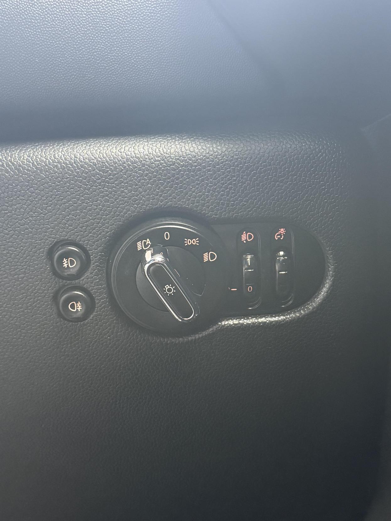 MINI Hatch 1.5 Cooper Hatchback 3dr Petrol Manual Euro 6 (s/s) (136 ps)