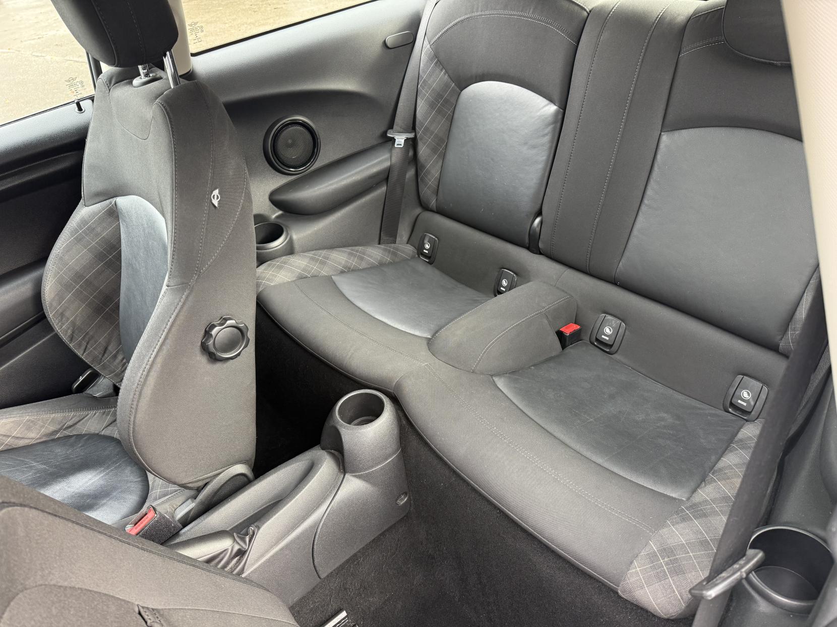 MINI Hatch 1.5 Cooper Hatchback 3dr Petrol Manual Euro 6 (s/s) (136 ps)