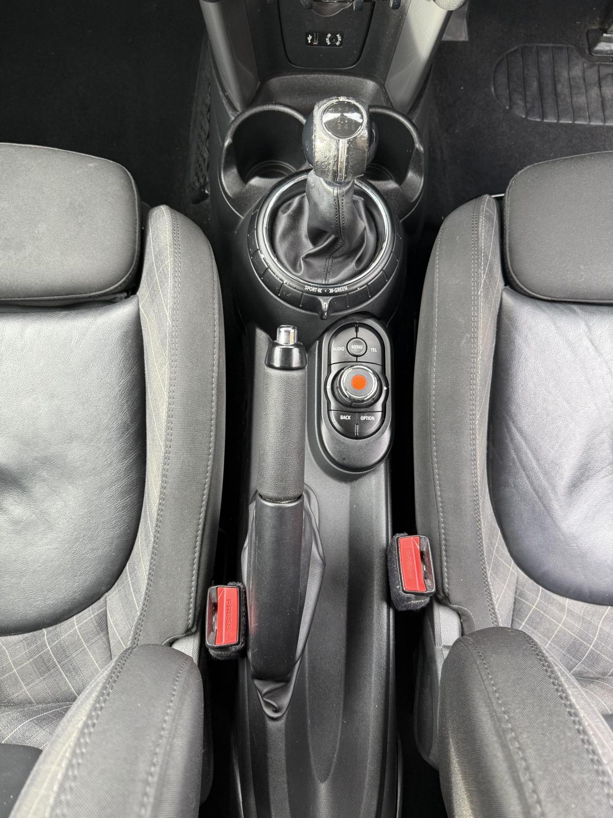 MINI Hatch 1.5 Cooper Hatchback 3dr Petrol Manual Euro 6 (s/s) (136 ps)