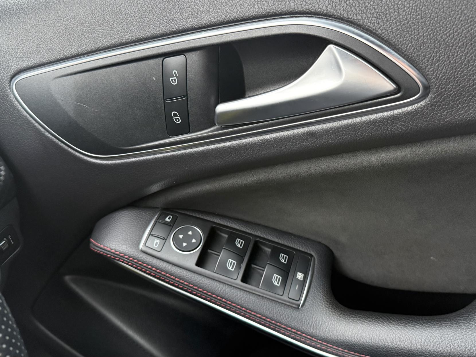 Mercedes-Benz A Class 1.6 A180 AMG Line Hatchback 5dr Petrol 7G-DCT Euro 6 (s/s) (122 ps)