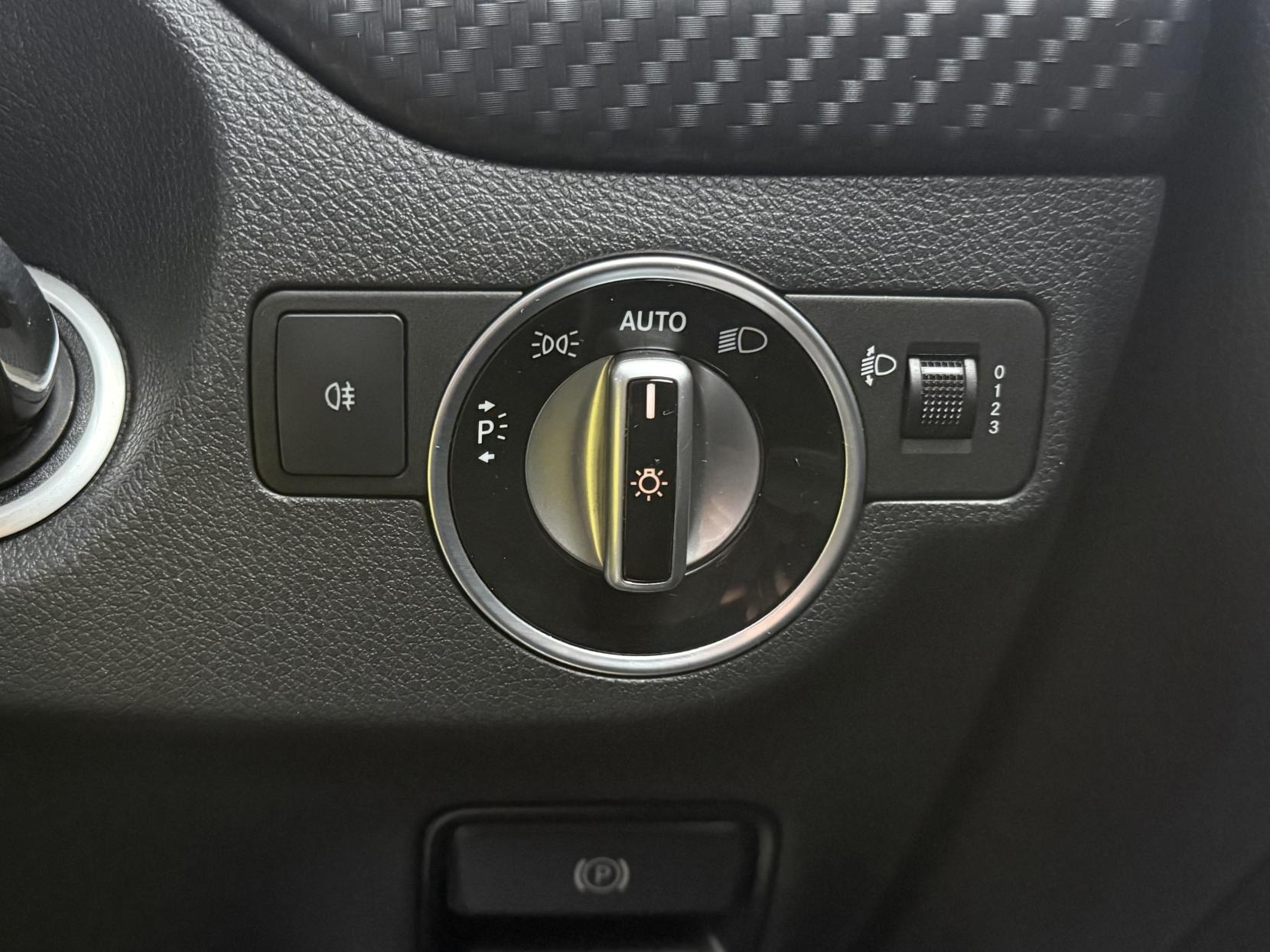 Mercedes-Benz A Class 1.6 A180 AMG Line Hatchback 5dr Petrol 7G-DCT Euro 6 (s/s) (122 ps)