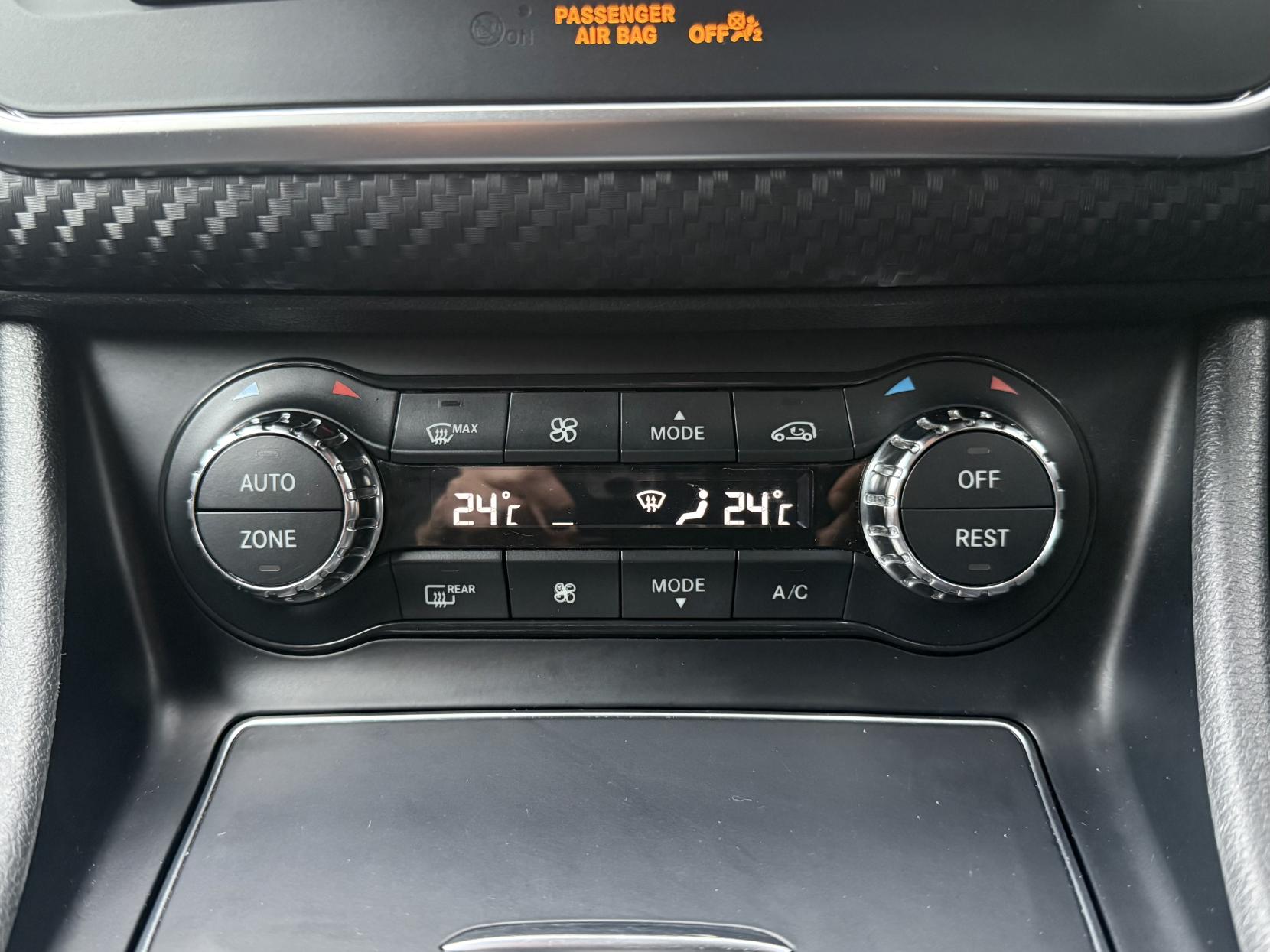 Mercedes-Benz A Class 1.6 A180 AMG Line Hatchback 5dr Petrol 7G-DCT Euro 6 (s/s) (122 ps)