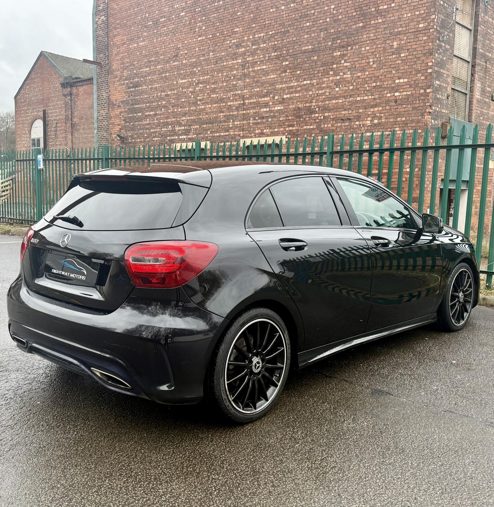 Mercedes-Benz A Class 1.6 A180 AMG Line Hatchback 5dr Petrol 7G-DCT Euro 6 (s/s) (122 ps)