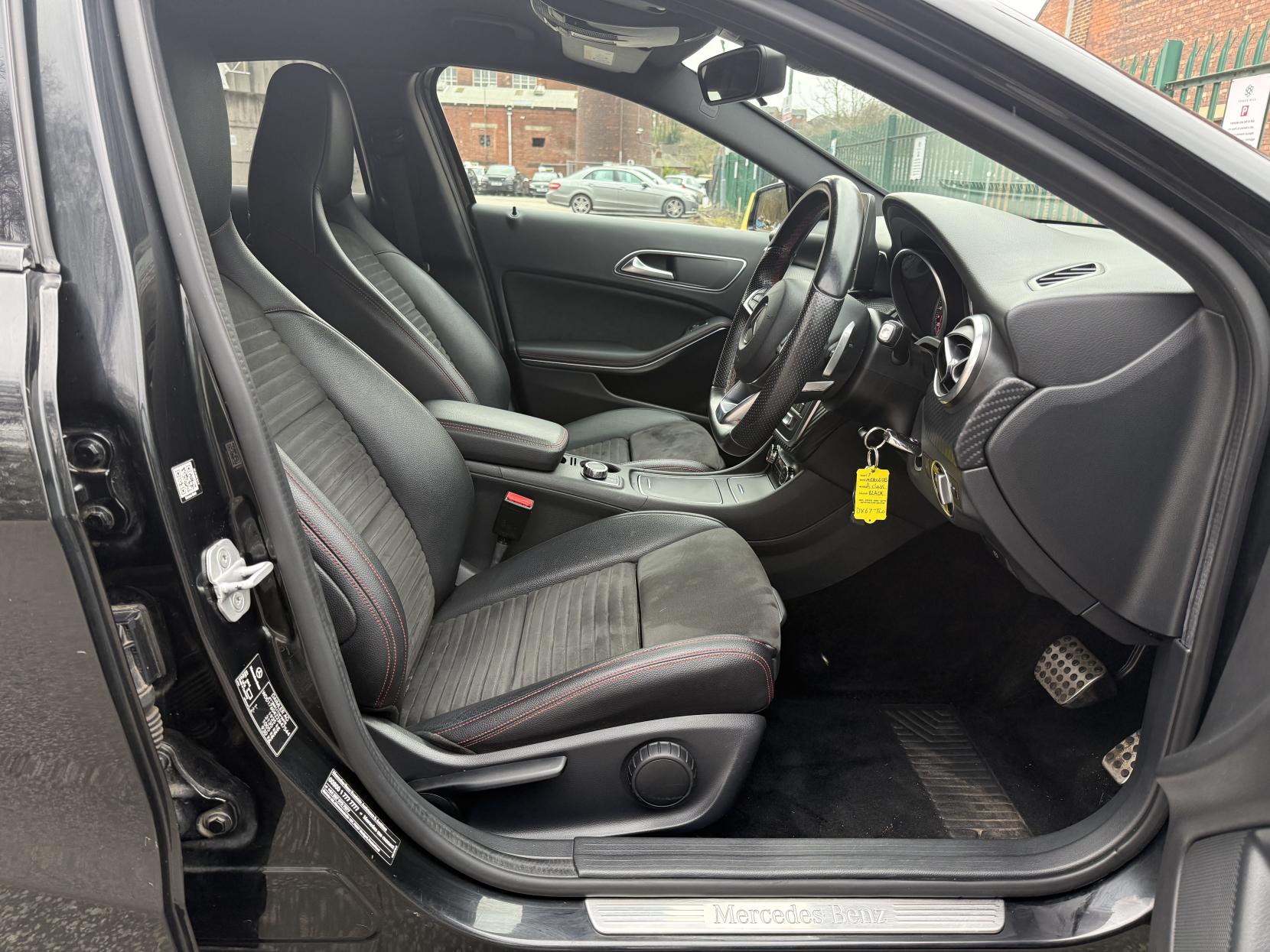 Mercedes-Benz A Class 1.6 A180 AMG Line Hatchback 5dr Petrol 7G-DCT Euro 6 (s/s) (122 ps)