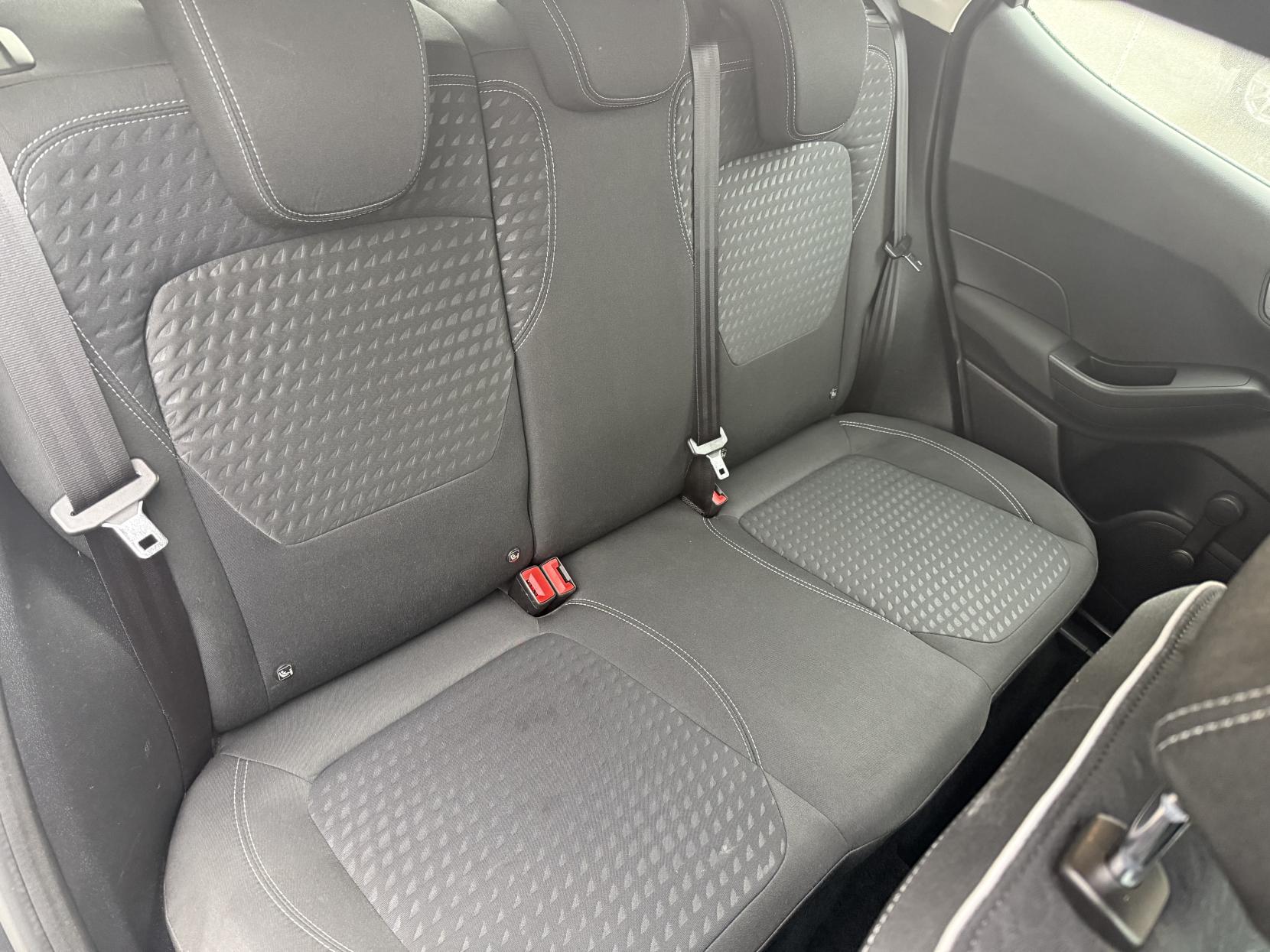 Ford Fiesta 1.1 Ti-VCT Zetec Hatchback 5dr Petrol Manual Euro 6 (s/s) (85 ps)