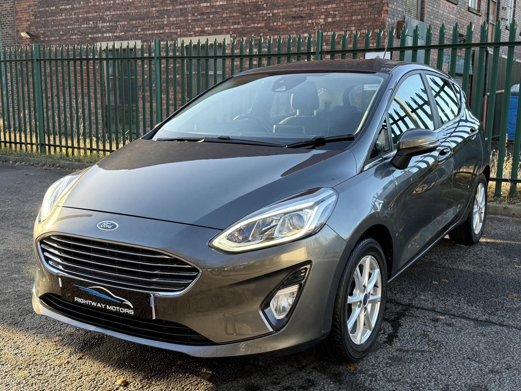 Ford Fiesta 1.1 Ti-VCT Zetec Hatchback 5dr Petrol Manual Euro 6 (s/s) (85 ps)