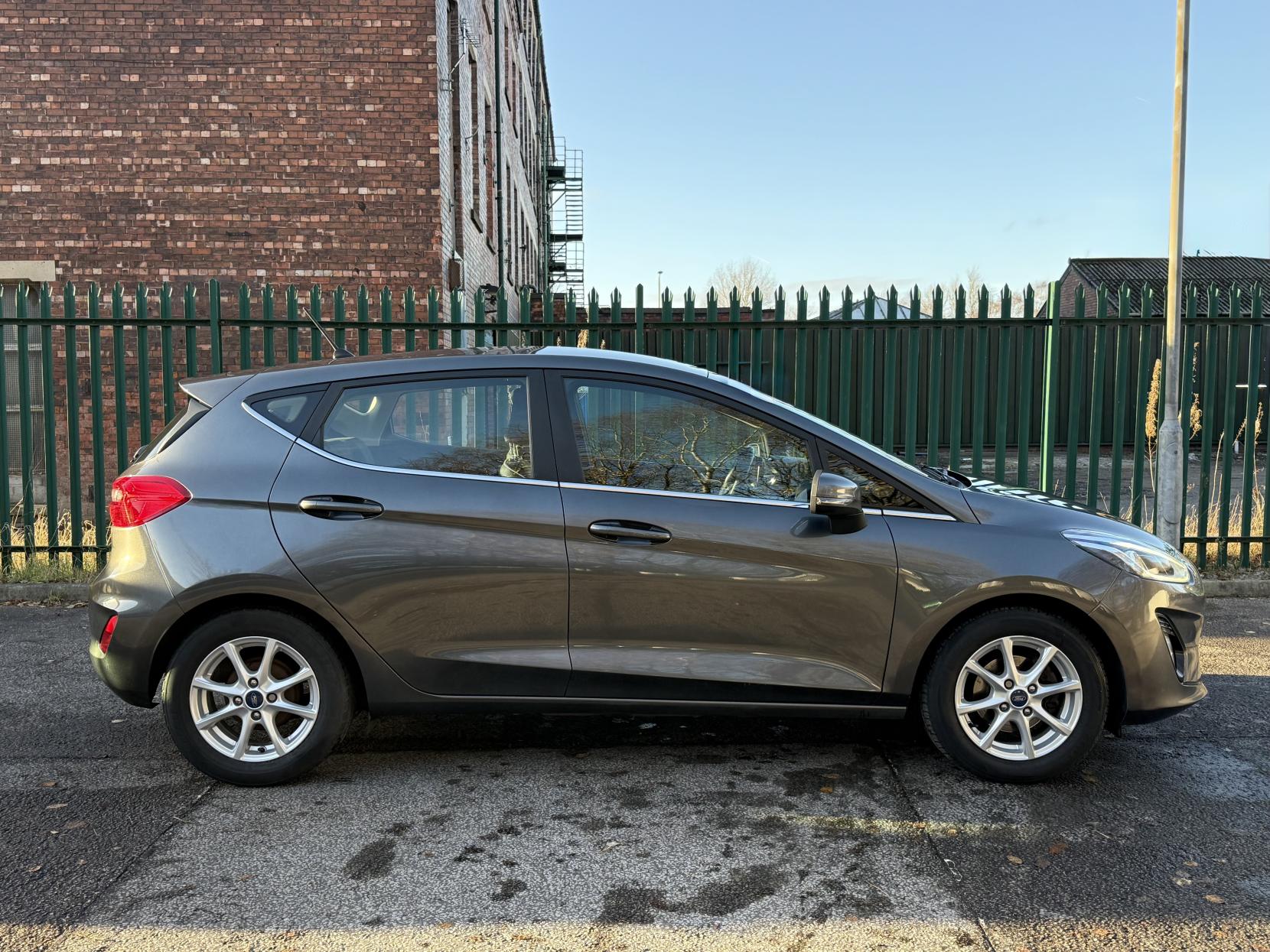 Ford Fiesta 1.1 Ti-VCT Zetec Hatchback 5dr Petrol Manual Euro 6 (s/s) (85 ps)