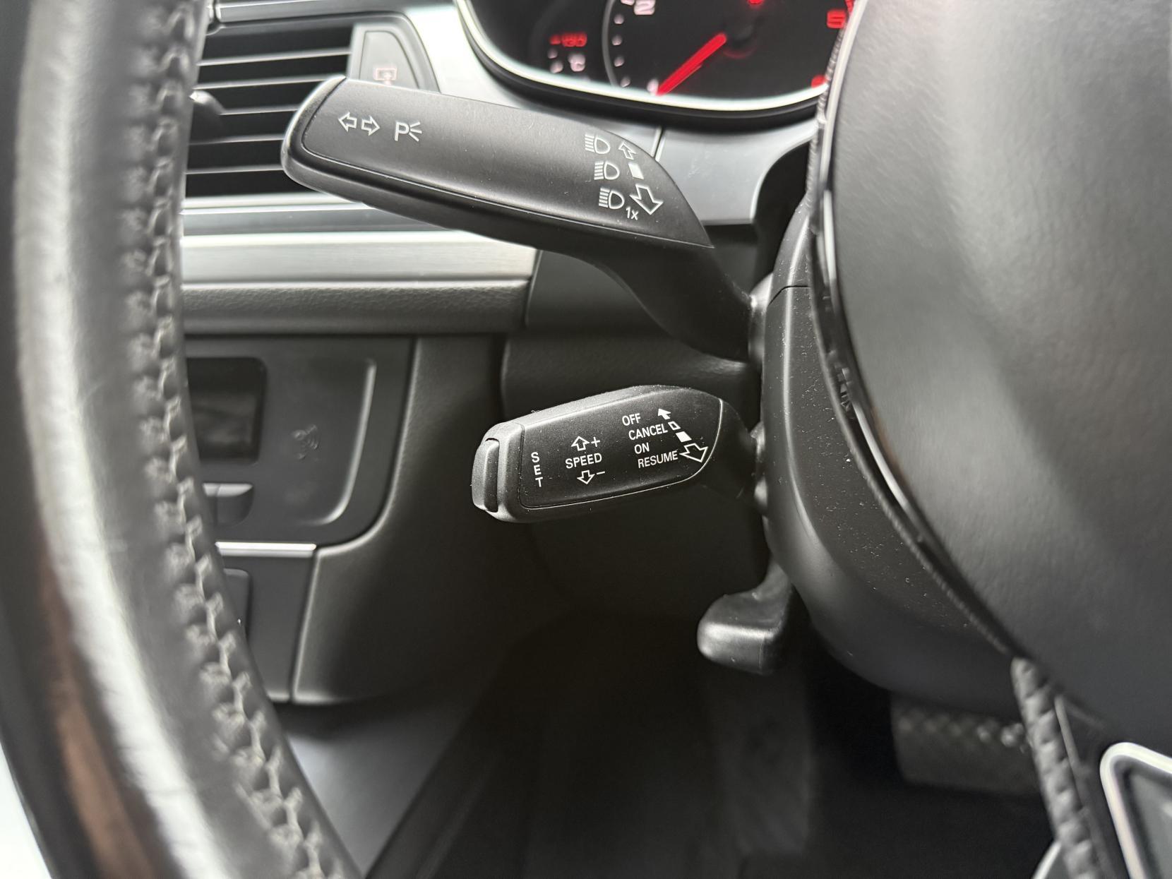 Audi A6 Saloon 2.0 TDI S line Saloon 4dr Diesel Multitronic Euro 5 (s/s) (177 ps)