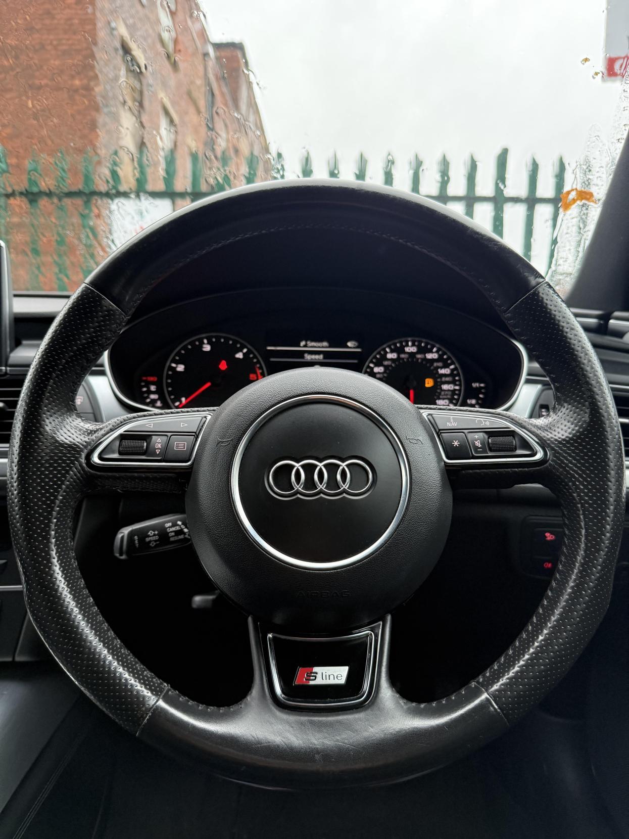 Audi A6 Saloon 2.0 TDI S line Saloon 4dr Diesel Multitronic Euro 5 (s/s) (177 ps)