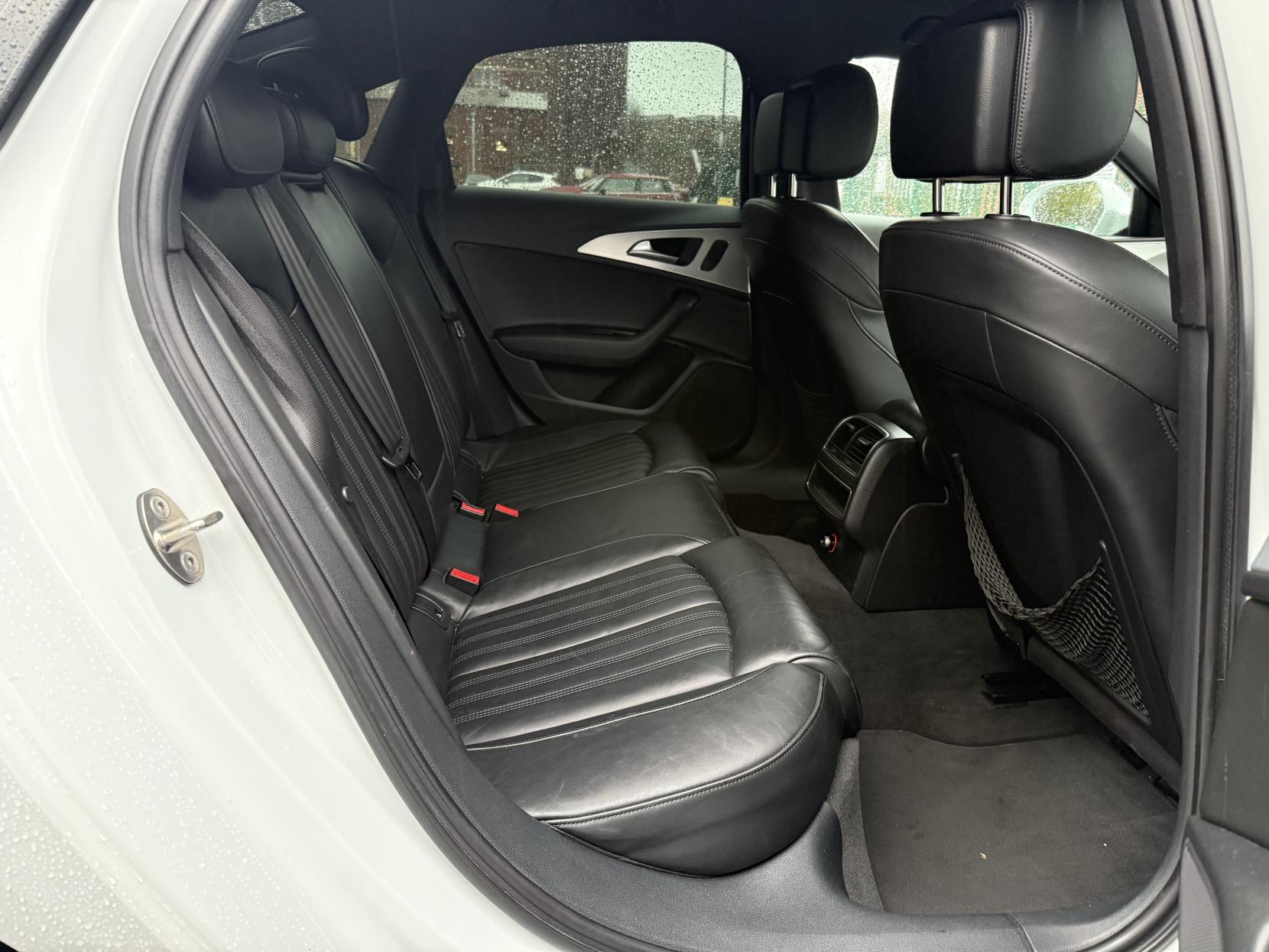 Audi A6 Saloon 2.0 TDI S line Saloon 4dr Diesel Multitronic Euro 5 (s/s) (177 ps)