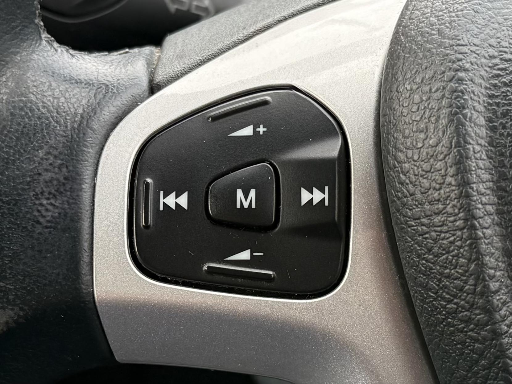 Ford Fiesta 1.6 Zetec S Hatchback 3dr Petrol Manual (139 g/km, 118 bhp)