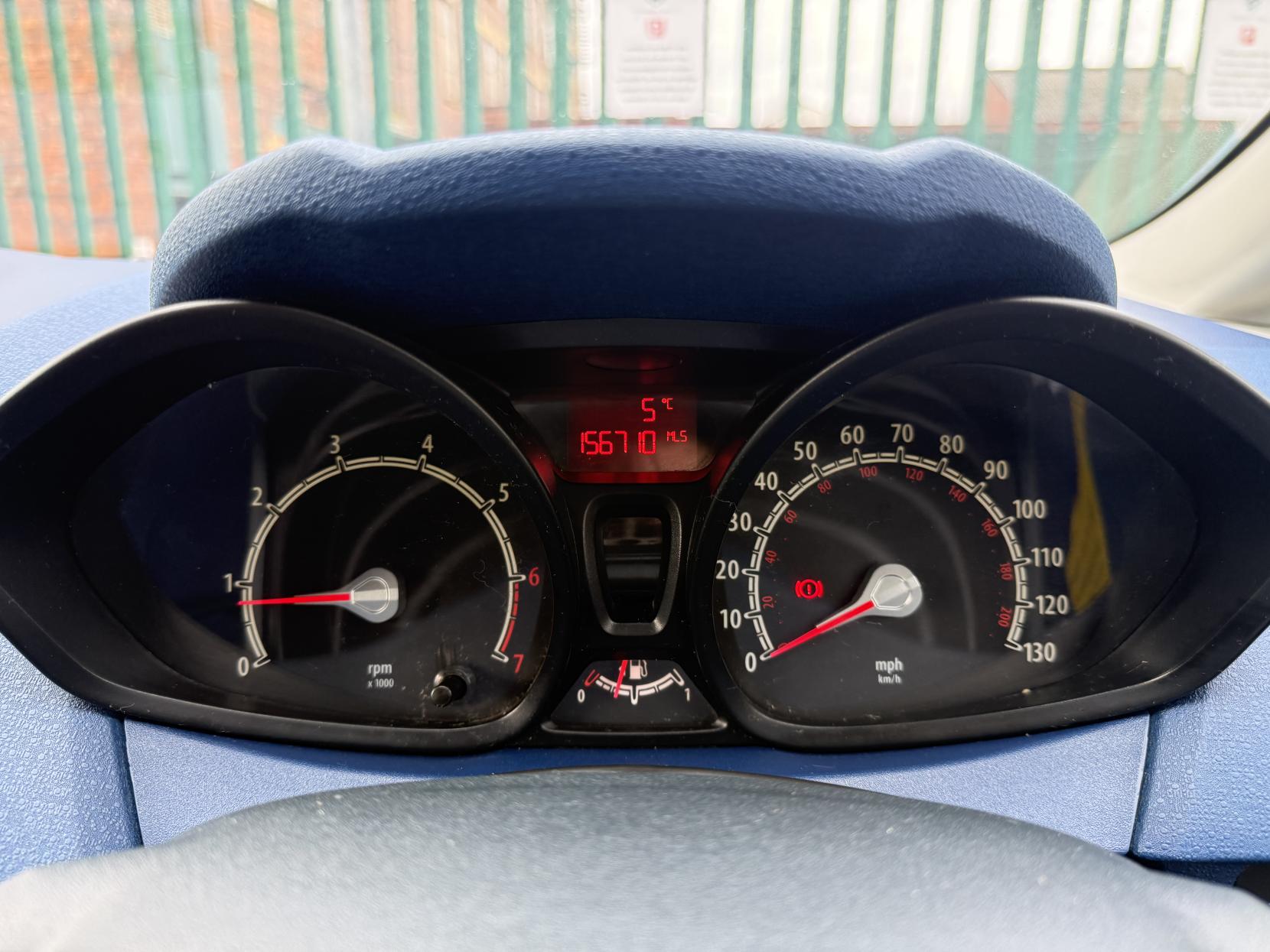 Ford Fiesta 1.6 Zetec S Hatchback 3dr Petrol Manual (139 g/km, 118 bhp)