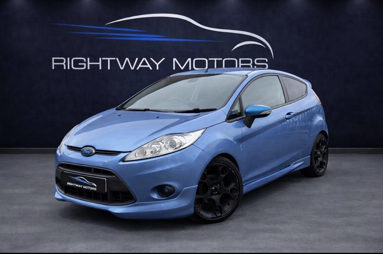 Ford Fiesta 1.6 Zetec S Hatchback 3dr Petrol Manual (139 g/km, 118 bhp)