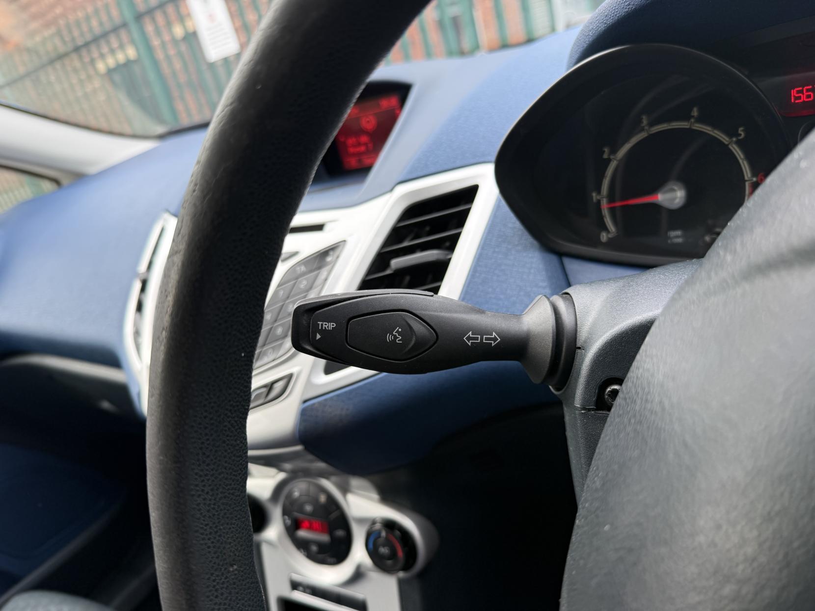 Ford Fiesta 1.6 Zetec S Hatchback 3dr Petrol Manual (139 g/km, 118 bhp)