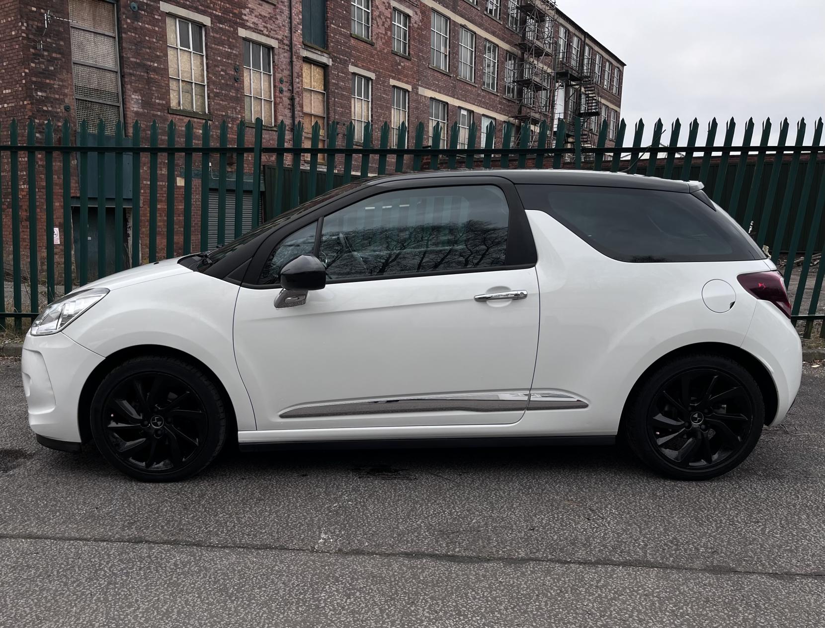 DS AUTOMOBILES DS 3 1.6 BlueHDi DStyle Nav Hatchback 3dr Diesel Manual Euro 6 (s/s) (100 ps)