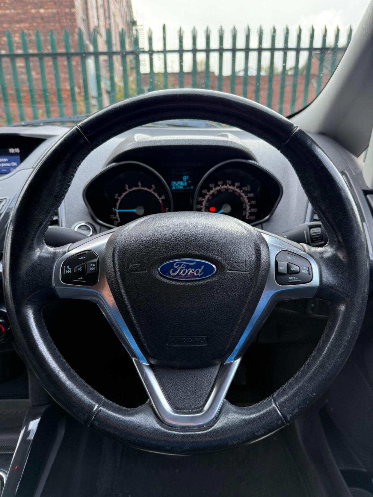 Ford EcoSport 1.0T EcoBoost Titanium 2WD Euro 5 (s/s) 5dr