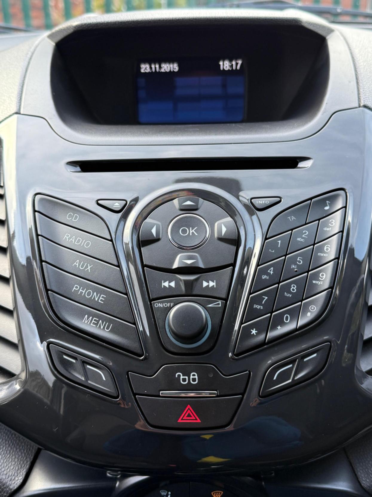 Ford EcoSport 1.0T EcoBoost Titanium 2WD Euro 5 (s/s) 5dr