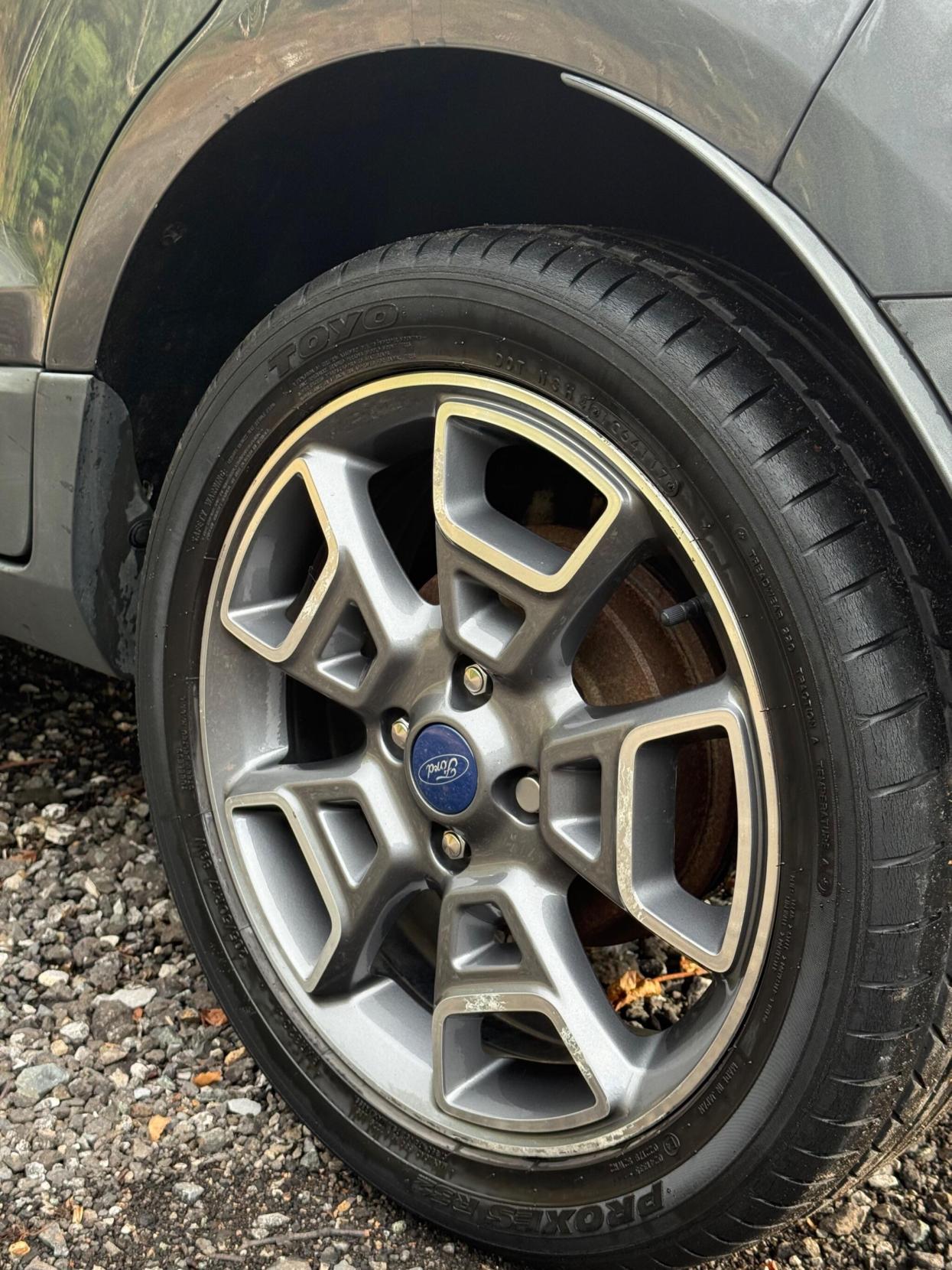 Ford EcoSport 1.0T EcoBoost Titanium 2WD Euro 5 (s/s) 5dr