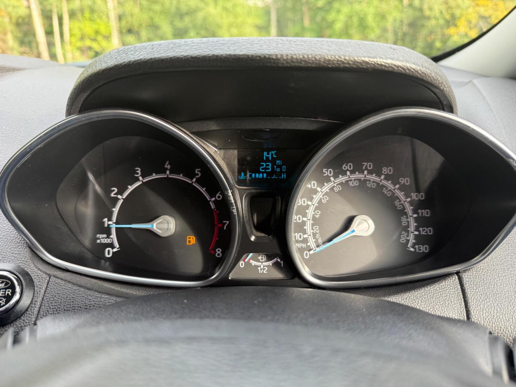 Ford EcoSport 1.0T EcoBoost Titanium 2WD Euro 5 (s/s) 5dr