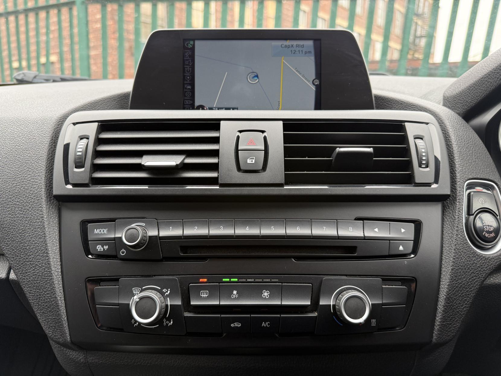 BMW 1 Series 2.0 120d SE Hatchback 5dr Diesel Manual xDrive Euro 5 (s/s) (184 ps)