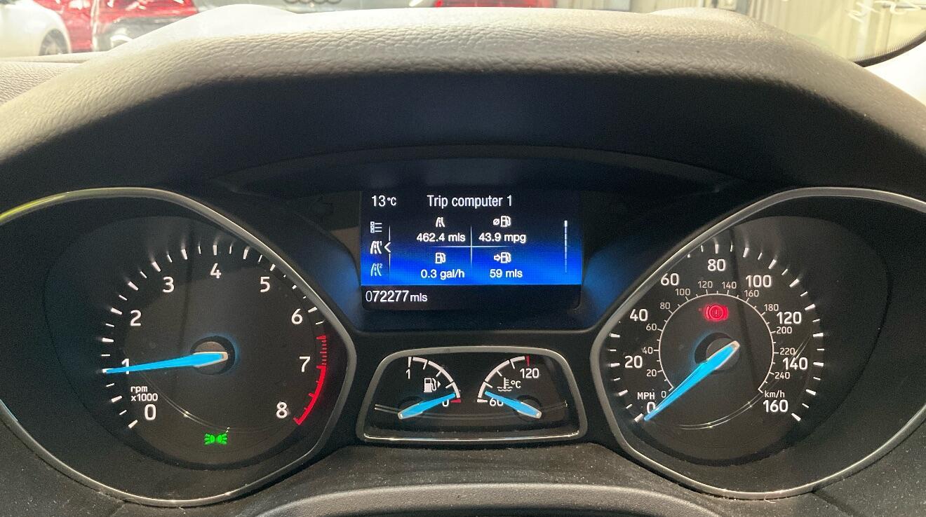 Ford Focus 1.0T EcoBoost Titanium Euro 6 (s/s) 5dr