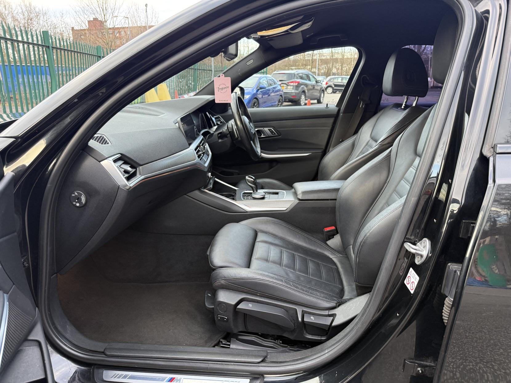 BMW 3 Series 2.0 320i M Sport Saloon 4dr Petrol Auto Euro 6 (s/s) (184 ps)