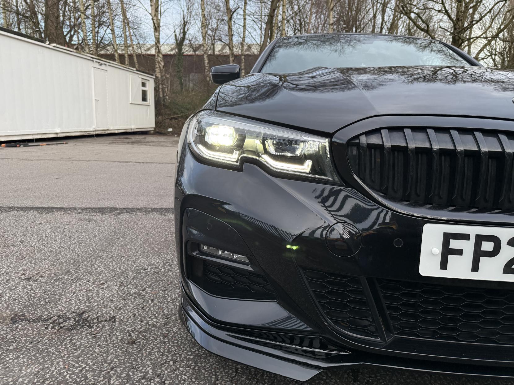 BMW 3 Series 2.0 320i M Sport Saloon 4dr Petrol Auto Euro 6 (s/s) (184 ps)