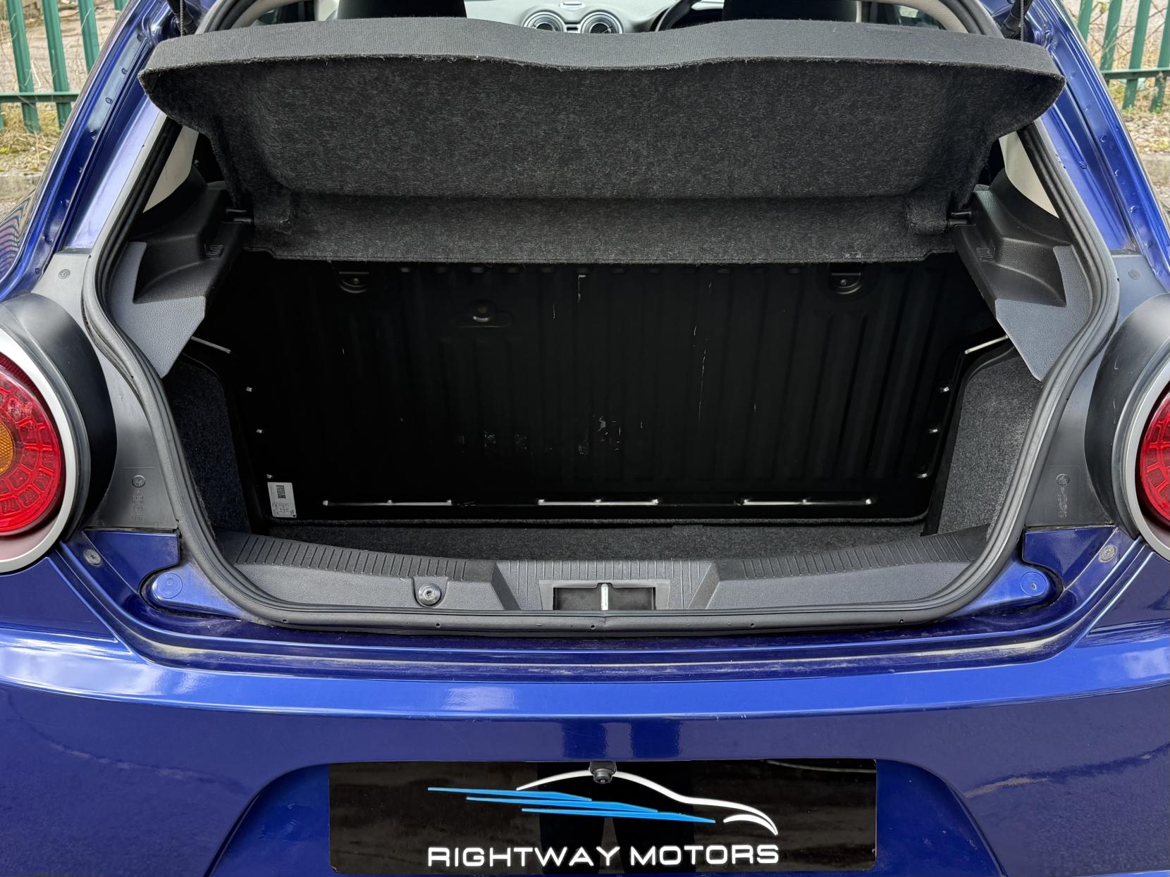 Alfa Romeo MiTo 1.4 8V Sprint Hatchback 3dr Petrol Manual Euro 5 (s/s) (78 bhp)