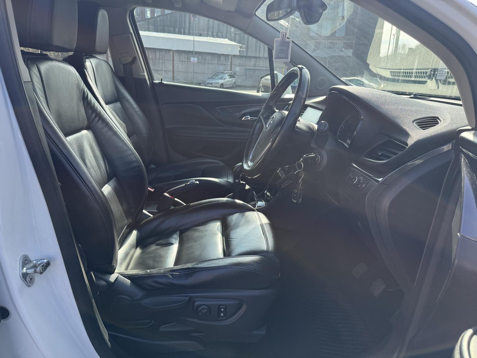 Vauxhall Mokka X 1.6 CDTi ecoTEC D Elite Nav SUV 5dr Diesel Manual Euro 6 (s/s) (136 ps)