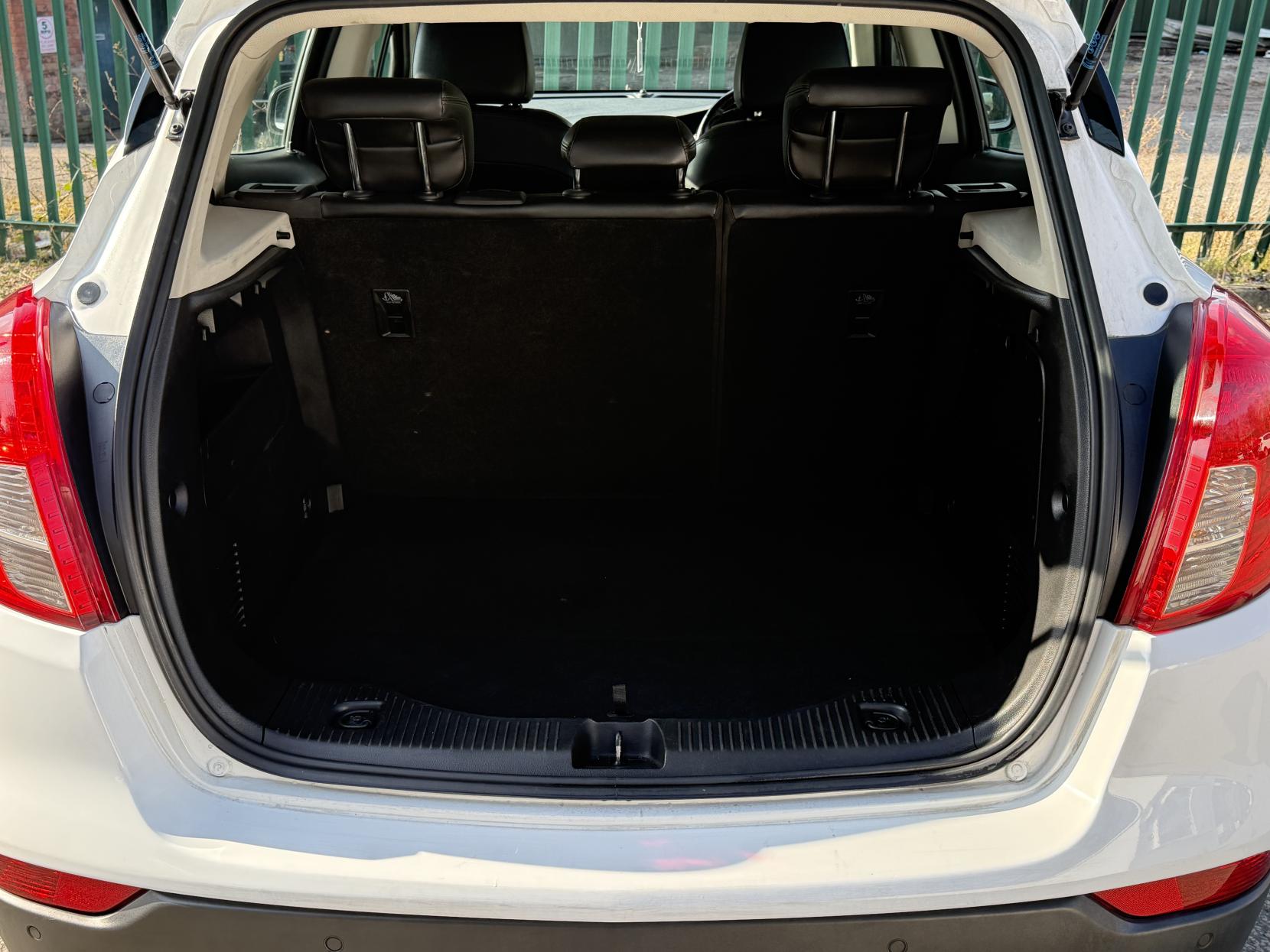 Vauxhall Mokka X 1.6 CDTi ecoTEC D Elite Nav SUV 5dr Diesel Manual Euro 6 (s/s) (136 ps)