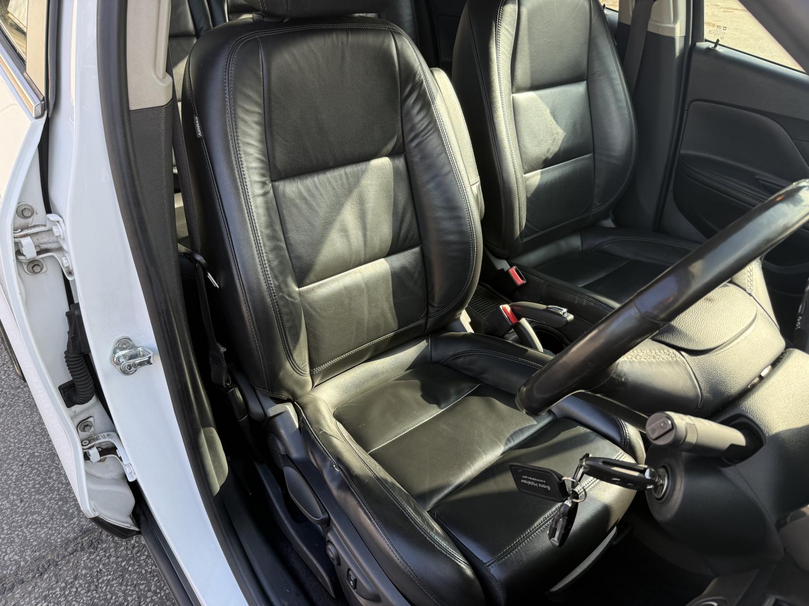 Vauxhall Mokka X 1.6 CDTi ecoTEC D Elite Nav SUV 5dr Diesel Manual Euro 6 (s/s) (136 ps)