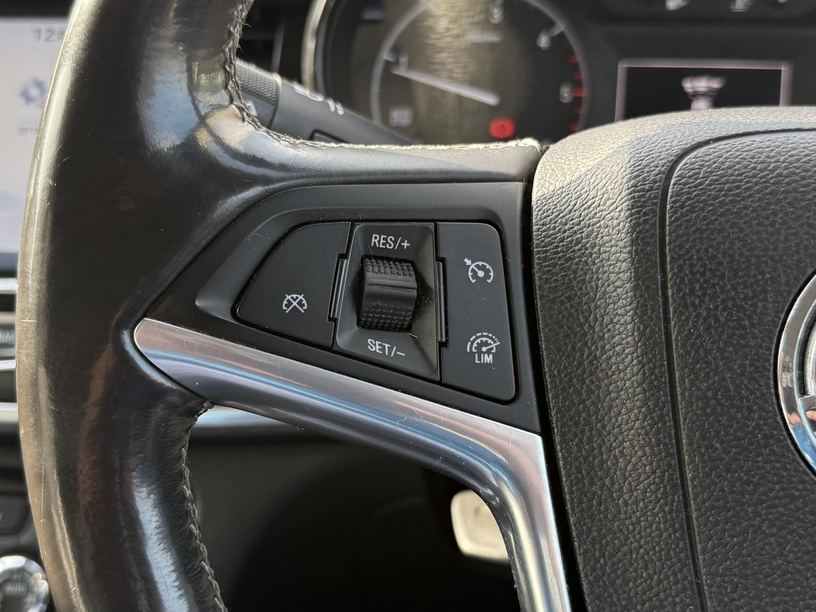 Vauxhall Mokka X 1.6 CDTi ecoTEC D Elite Nav SUV 5dr Diesel Manual Euro 6 (s/s) (136 ps)