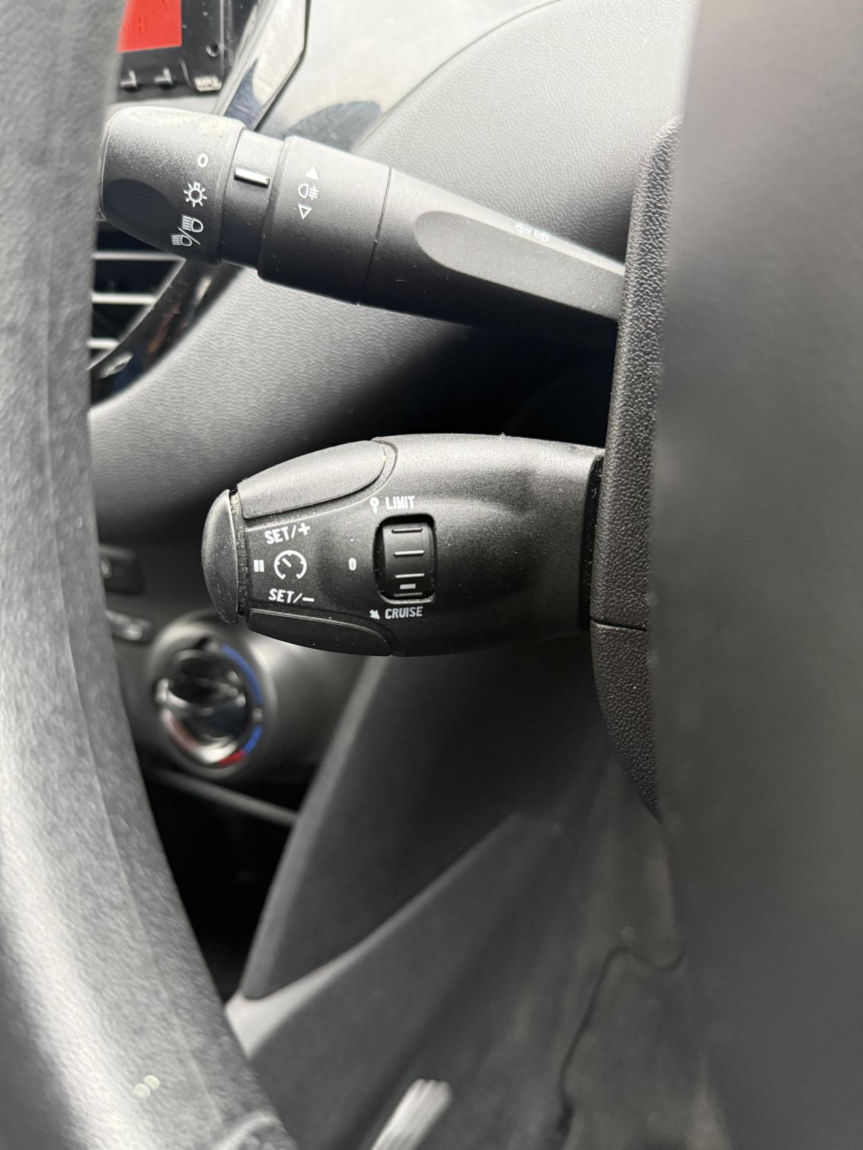 Peugeot 208 1.2 VTi Access+ Hatchback 5dr Petrol Manual Euro 5 (82 ps)