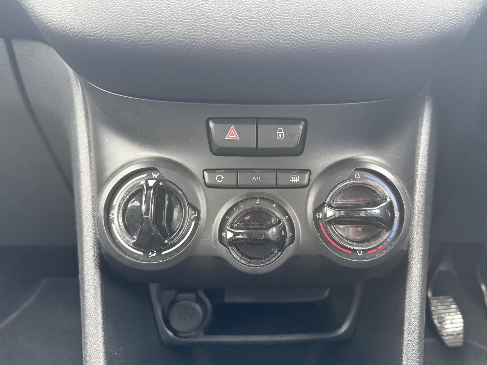 Peugeot 208 1.2 VTi Access+ Hatchback 5dr Petrol Manual Euro 5 (82 ps)