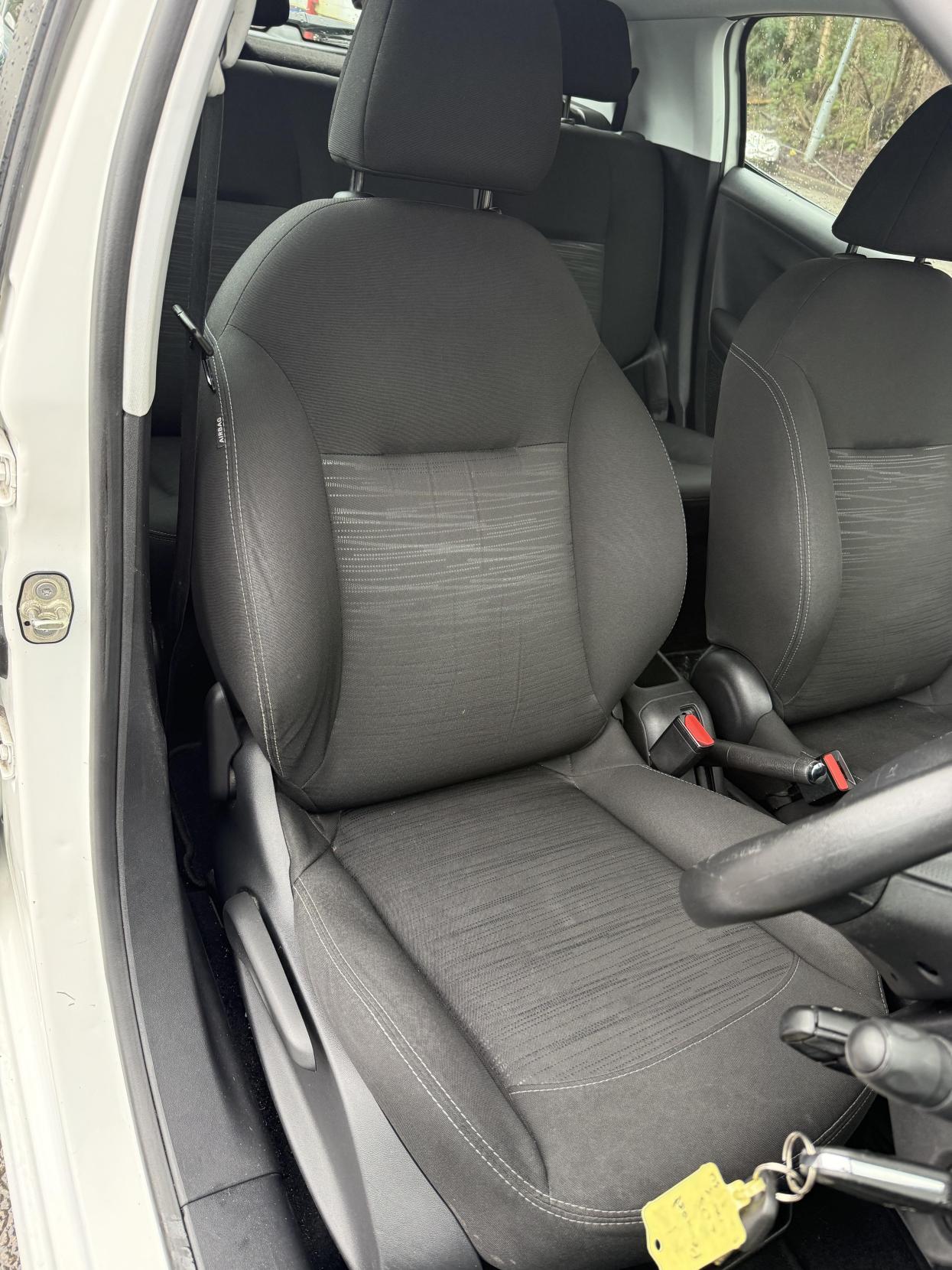 Peugeot 208 1.2 VTi Access+ Hatchback 5dr Petrol Manual Euro 5 (82 ps)