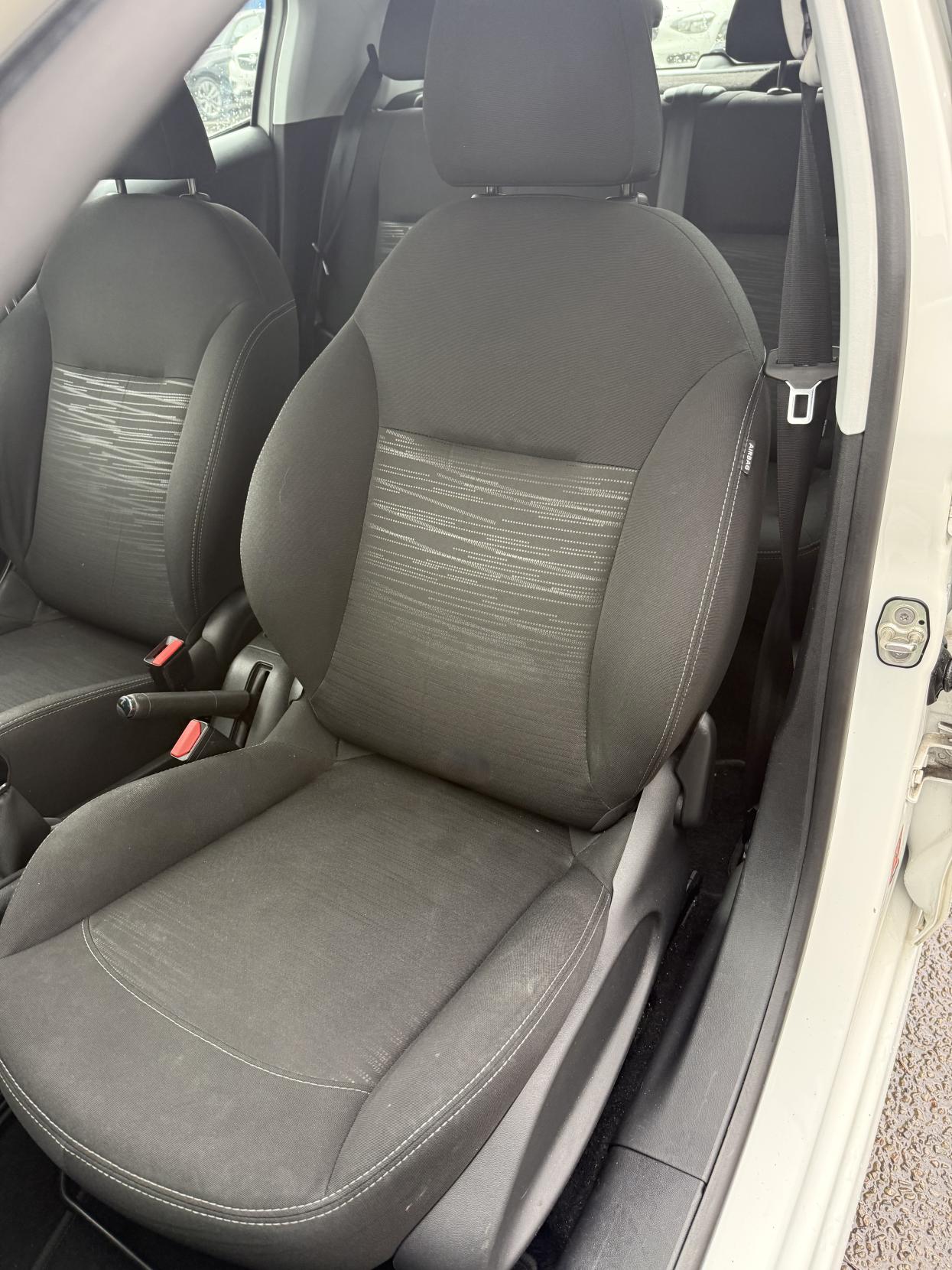 Peugeot 208 1.2 VTi Access+ Hatchback 5dr Petrol Manual Euro 5 (82 ps)