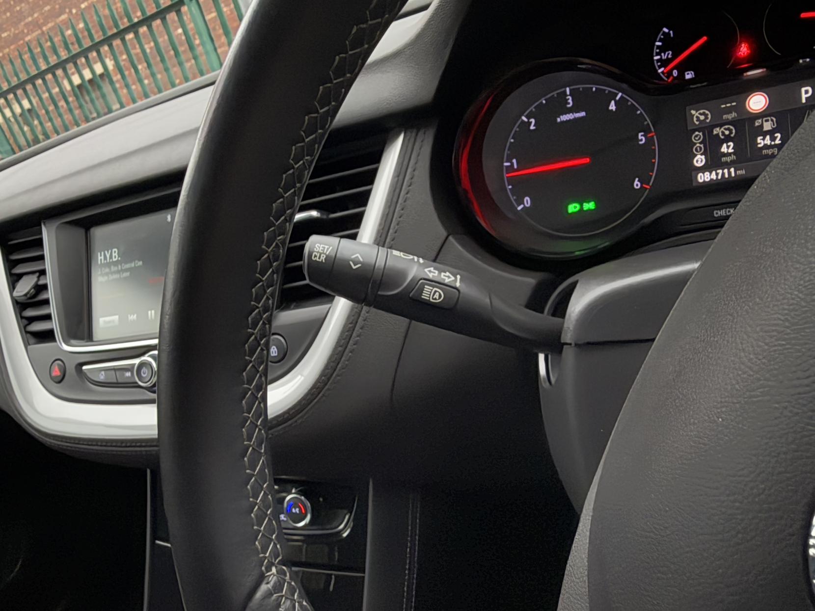 Vauxhall Grandland X 1.6 Turbo D BlueInjection SE SUV 5dr Diesel Auto Euro 6 (s/s) (120 ps)