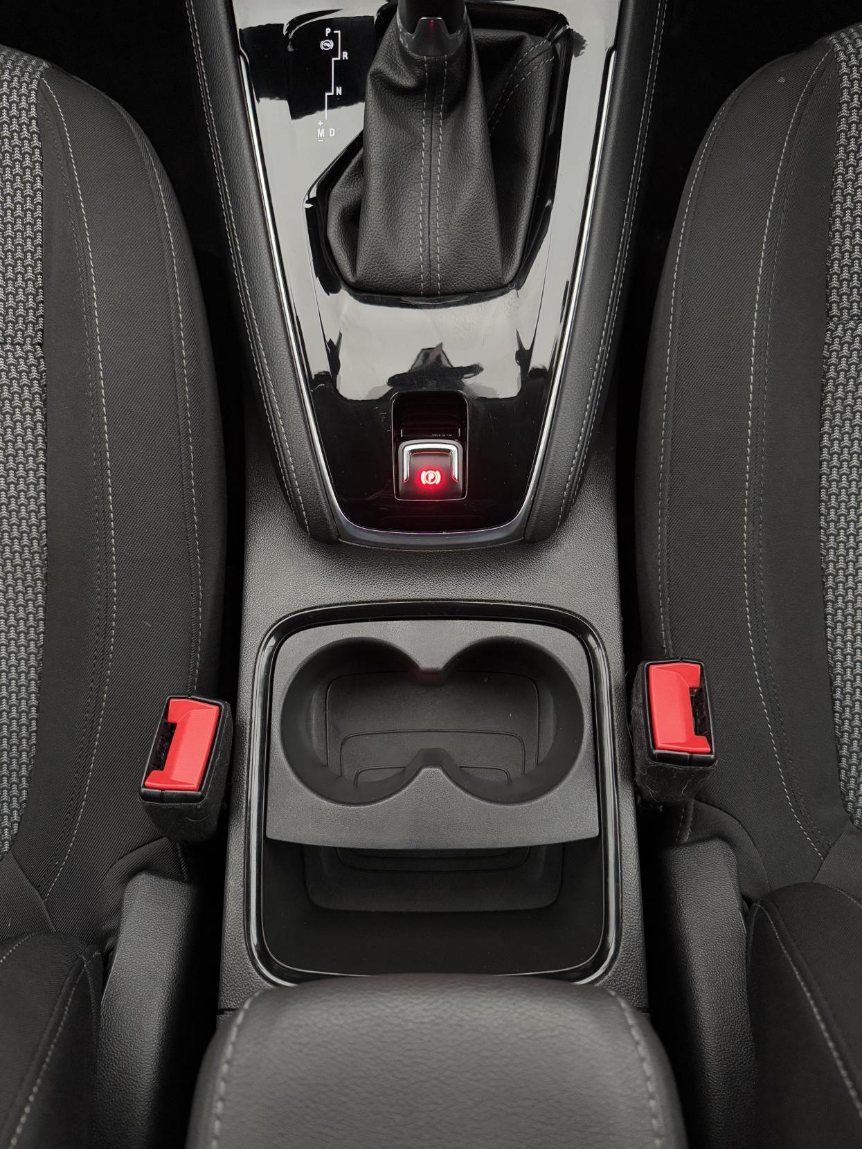 Vauxhall Grandland X 1.6 Turbo D BlueInjection SE SUV 5dr Diesel Auto Euro 6 (s/s) (120 ps)