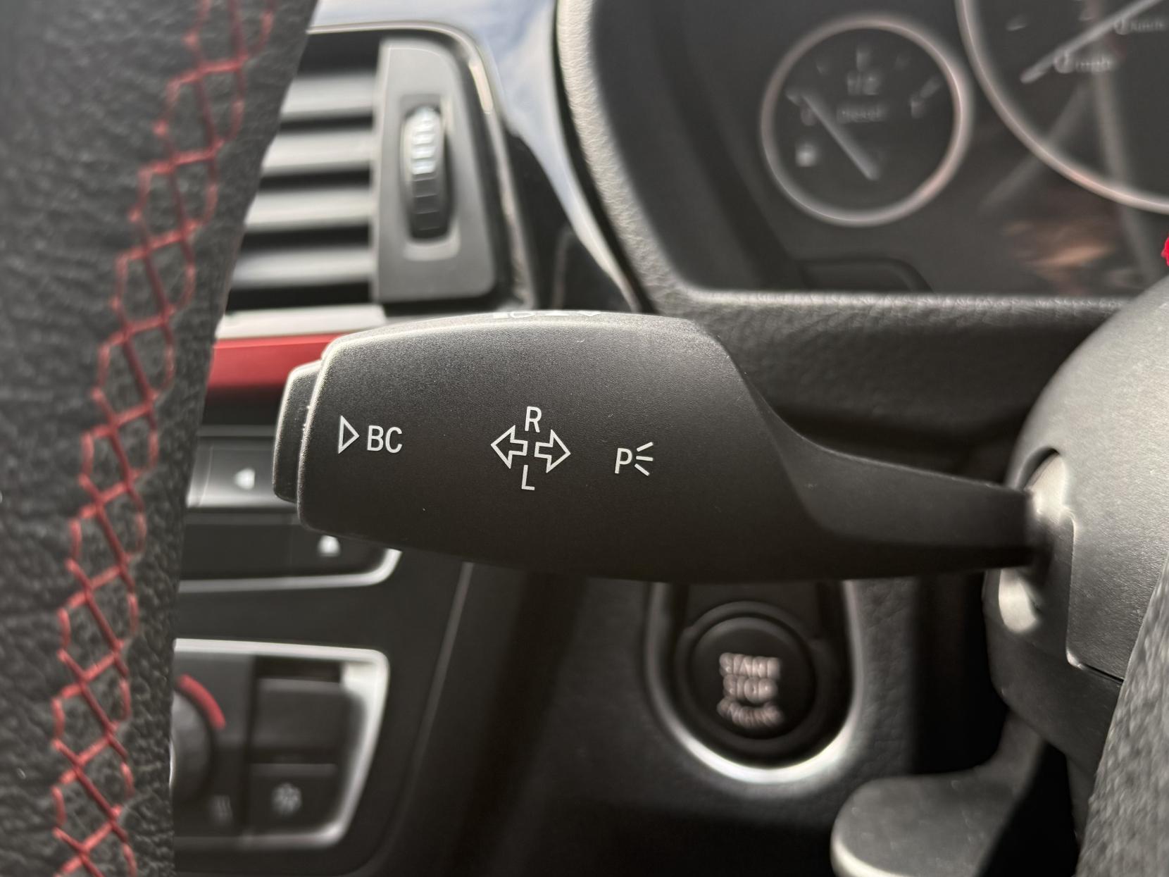 BMW 3 Series 2.0 320d Sport Saloon 4dr Diesel Auto Euro 5 (s/s) (184 ps)