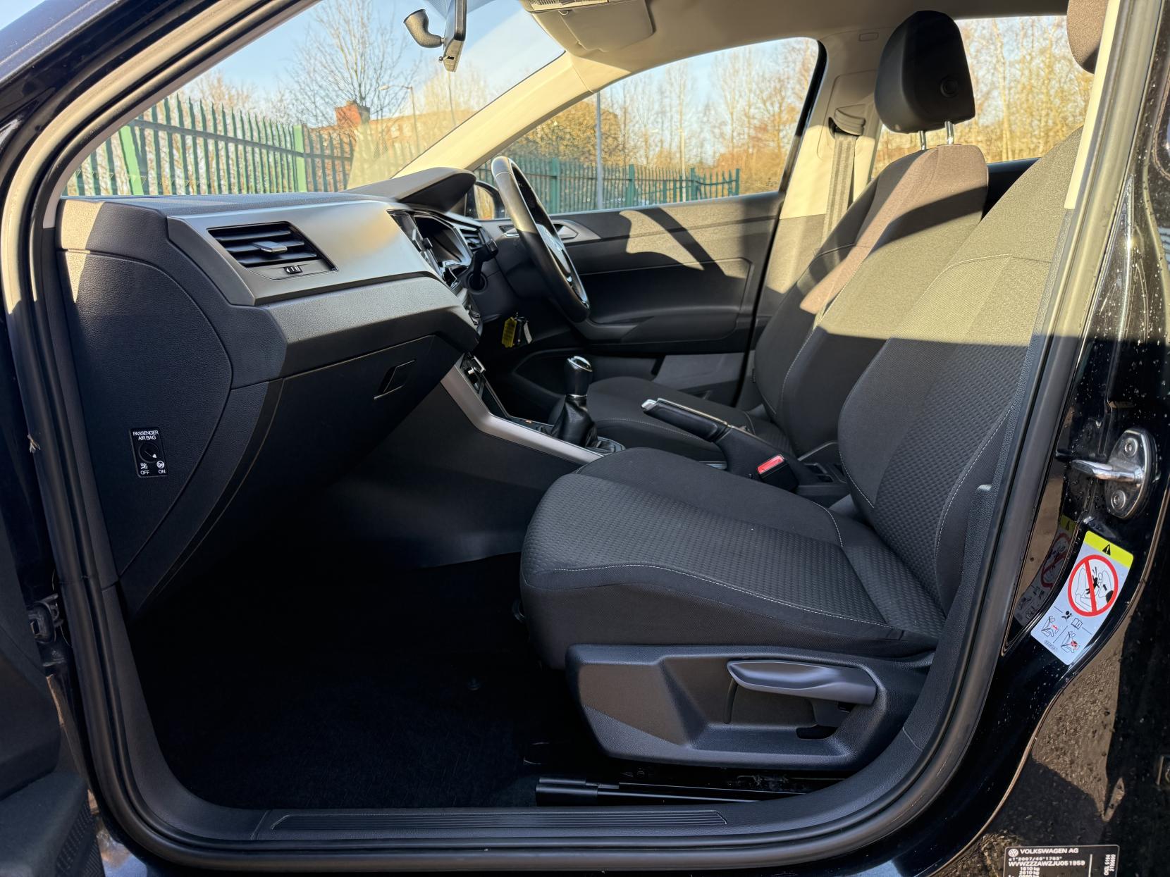 Volkswagen Polo 1.0 TSI SE Hatchback 5dr Petrol Manual Euro 6 (s/s) (95 ps)