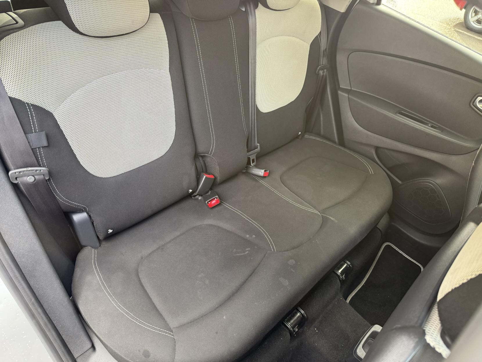 Renault Captur 0.9 TCe ENERGY Iconic SUV 5dr Petrol Manual Euro 6 (s/s) (90 ps)