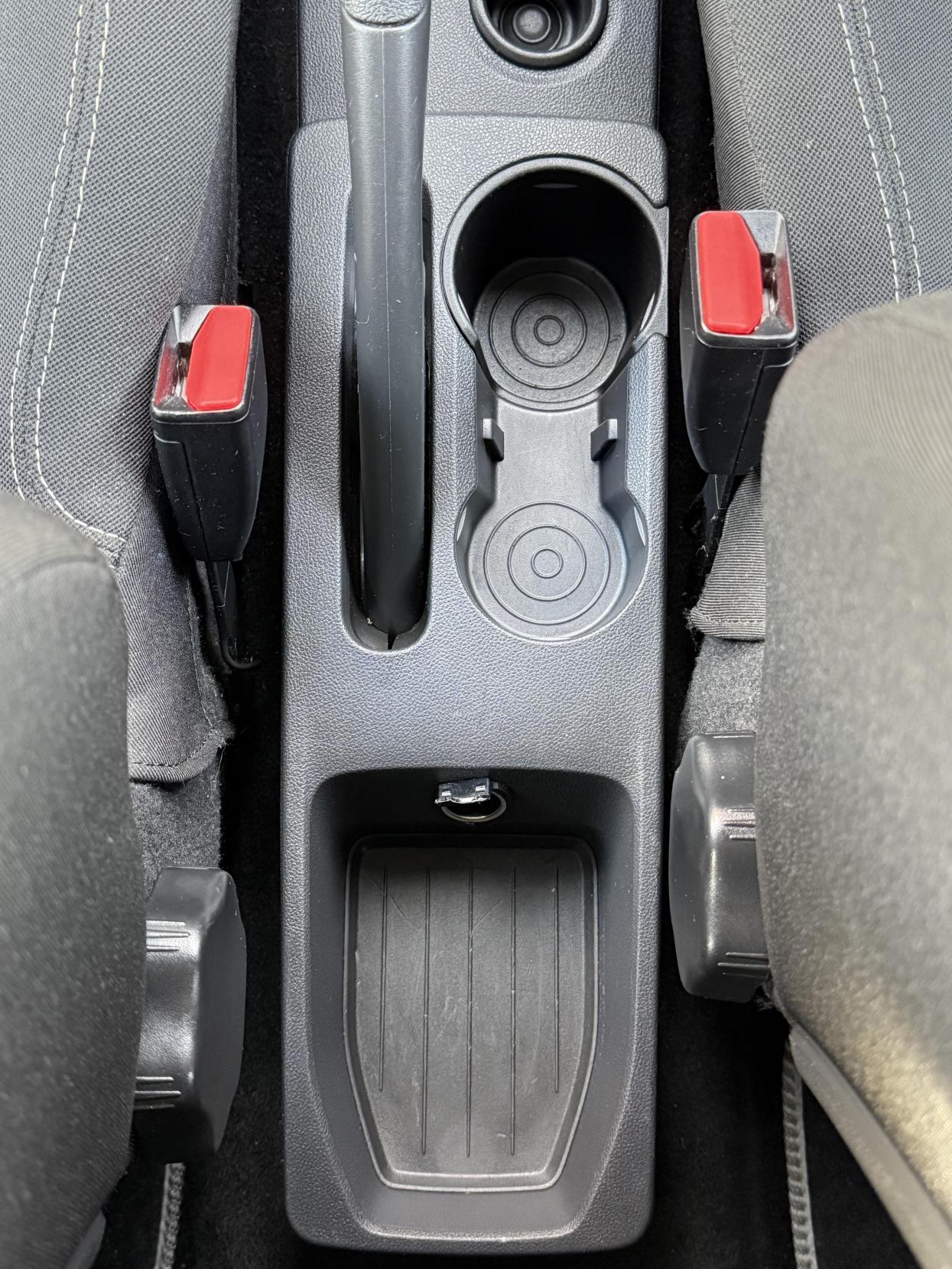 Renault Captur 0.9 TCe ENERGY Iconic SUV 5dr Petrol Manual Euro 6 (s/s) (90 ps)