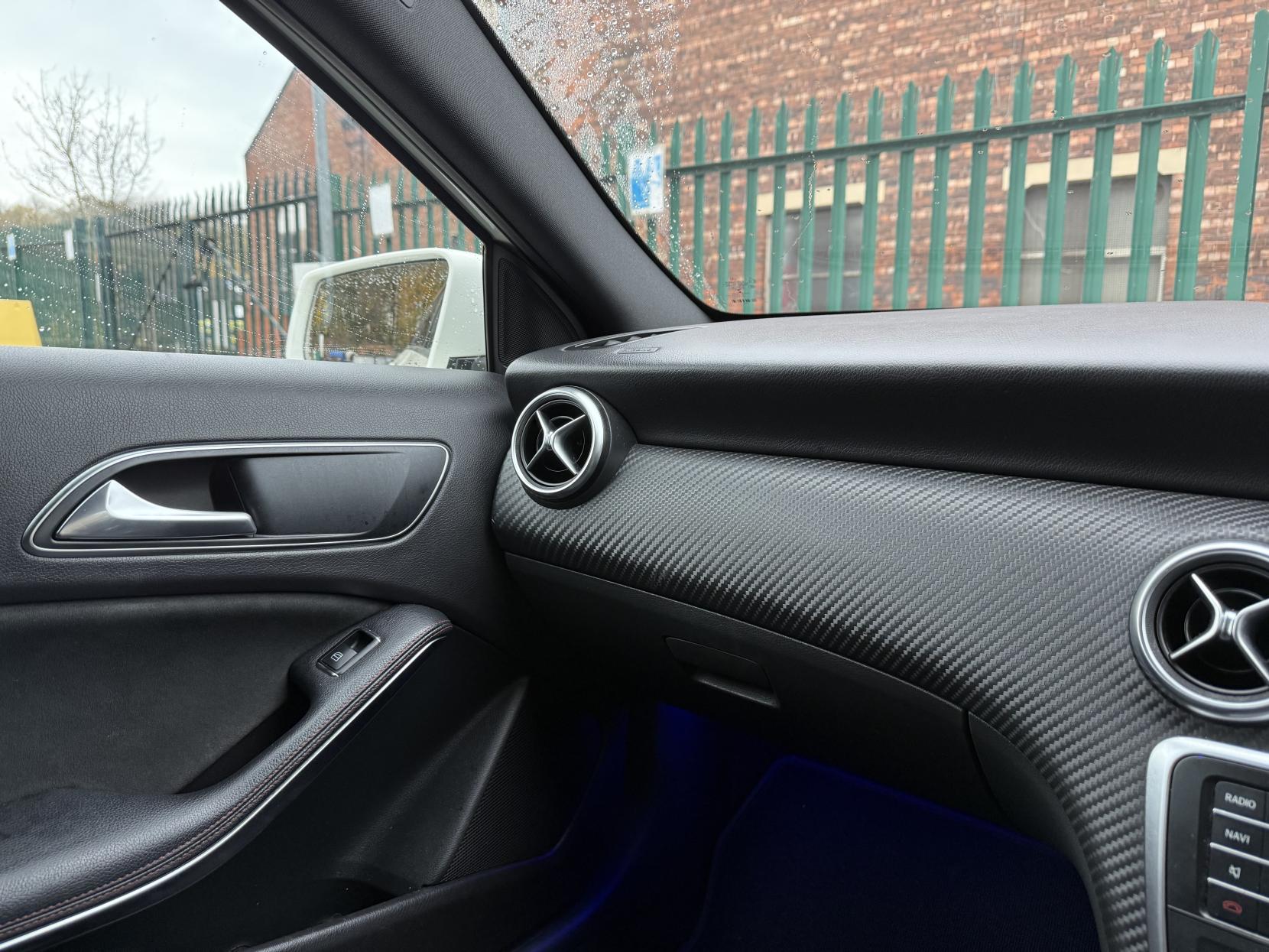 Mercedes-Benz A Class 1.5 A180d AMG Line Hatchback 5dr Diesel Manual Euro 6 (s/s) (109 ps)