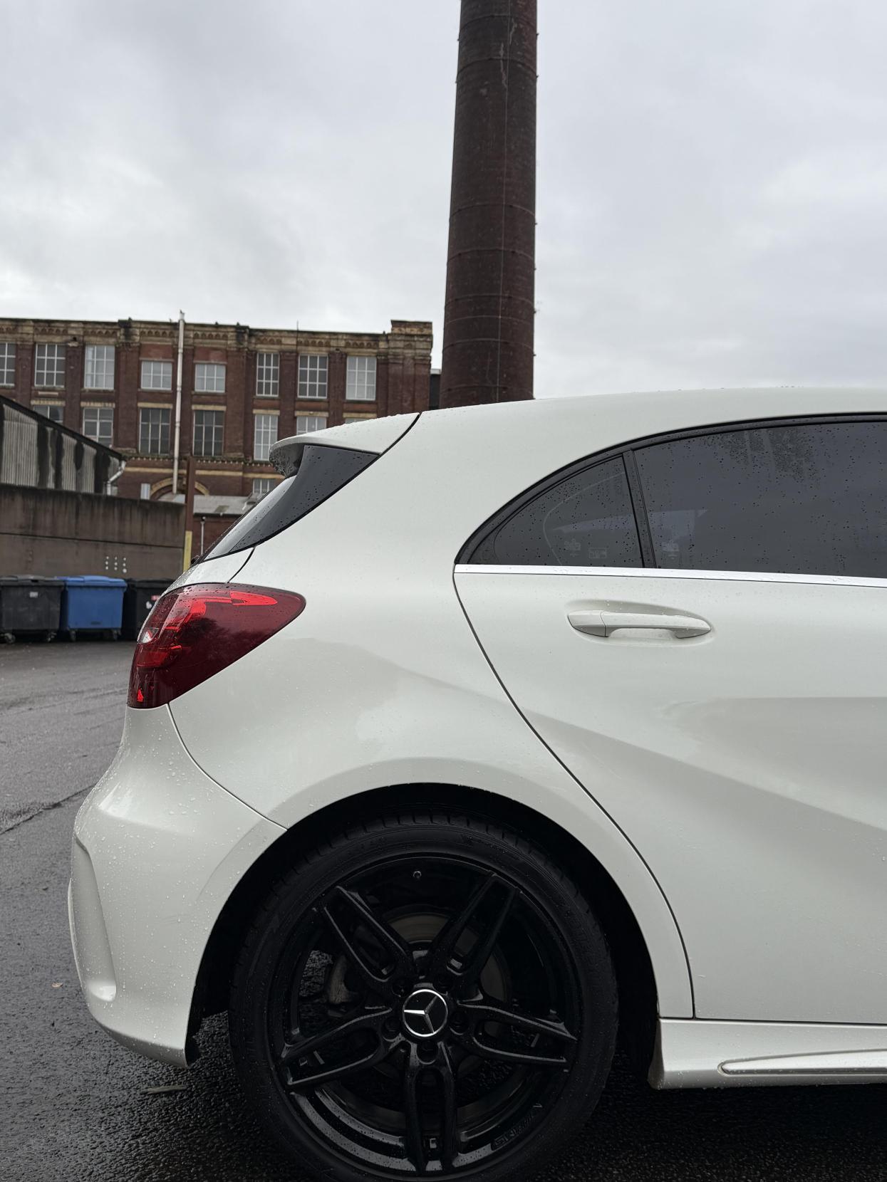 Mercedes-Benz A Class 1.5 A180d AMG Line Hatchback 5dr Diesel Manual Euro 6 (s/s) (109 ps)