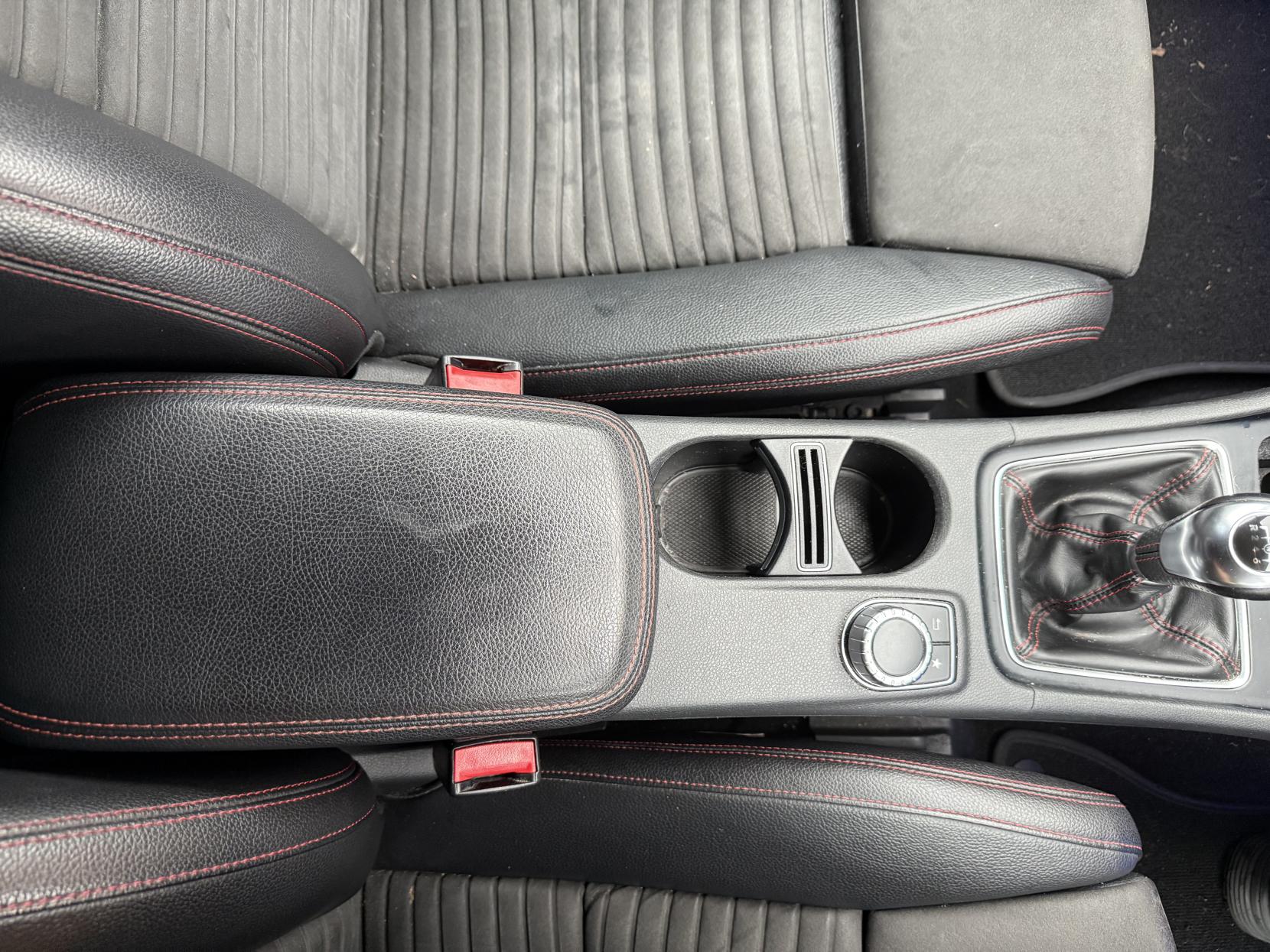 Mercedes-Benz A Class 1.5 A180d AMG Line Hatchback 5dr Diesel Manual Euro 6 (s/s) (109 ps)