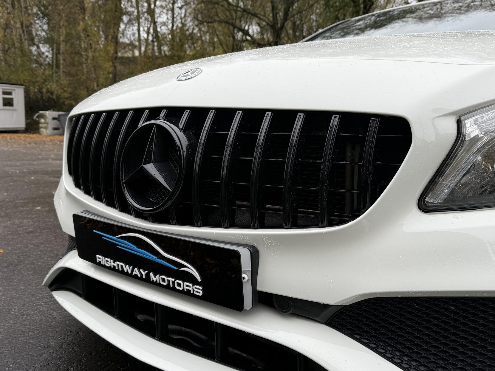 Mercedes-Benz A Class 1.5 A180d AMG Line Hatchback 5dr Diesel Manual Euro 6 (s/s) (109 ps)