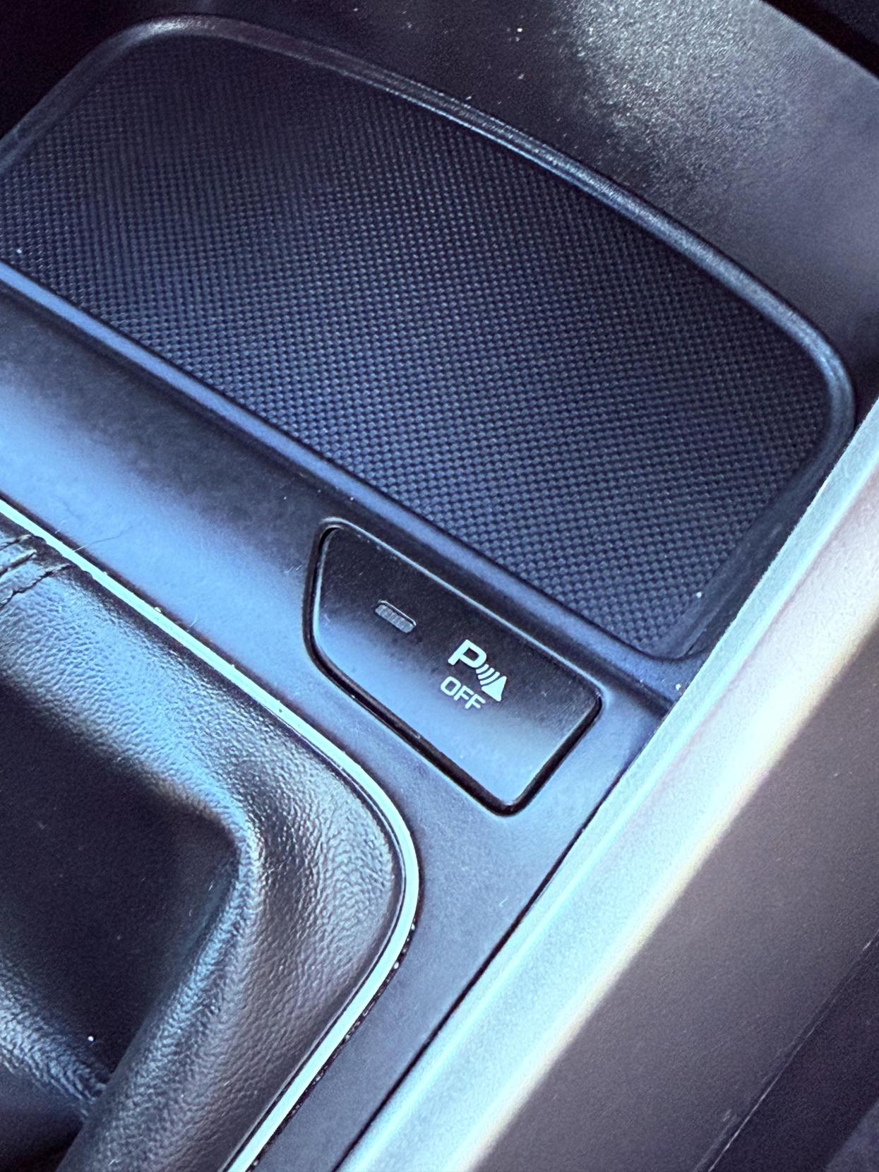 Hyundai i30 1.4 Blue Drive SE Hatchback 5dr Petrol Manual Euro 6 (s/s) (100 ps)