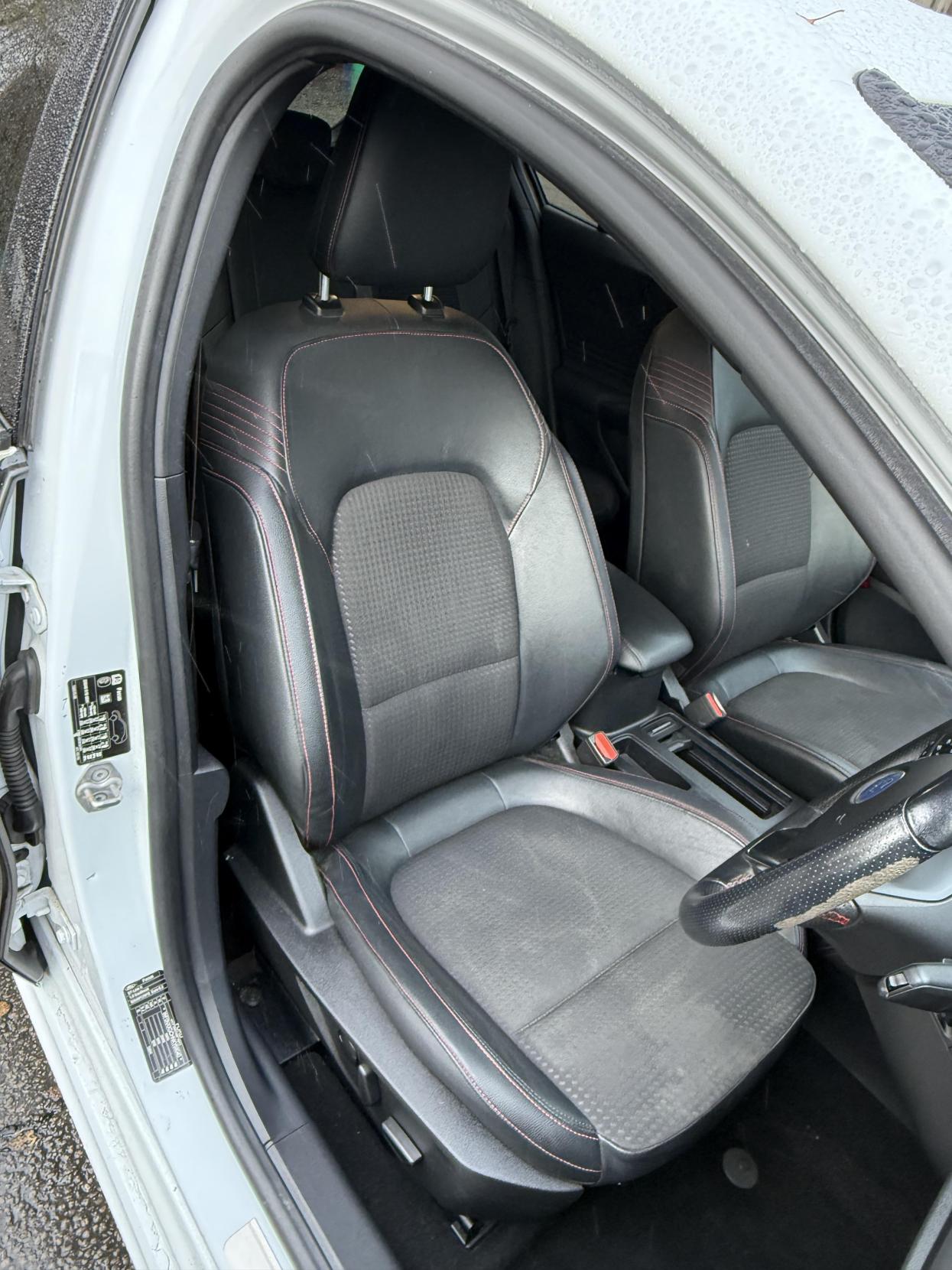 Ford Focus 1.0T EcoBoost ST-Line X Hatchback 5dr Petrol Manual Euro 6 (s/s) (125 ps)