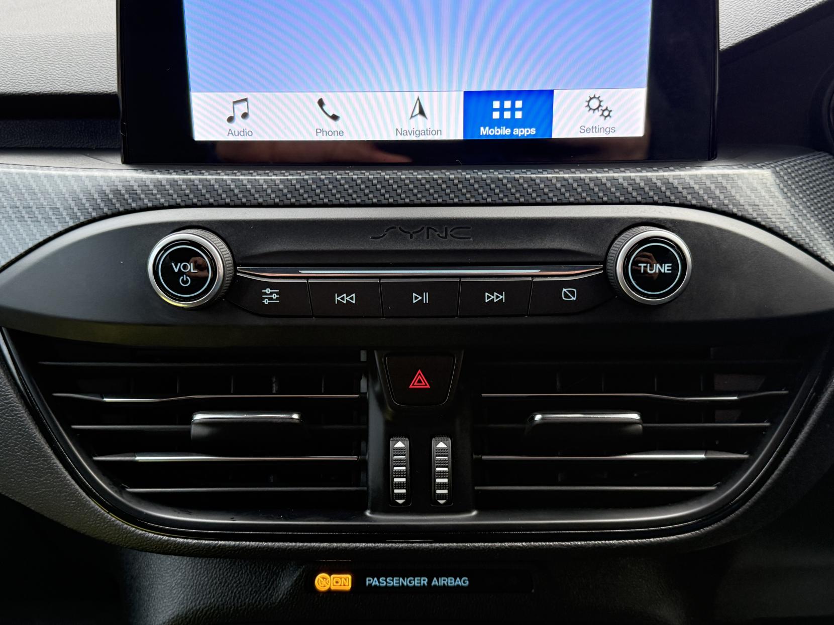 Ford Focus 1.0T EcoBoost ST-Line X Hatchback 5dr Petrol Manual Euro 6 (s/s) (125 ps)