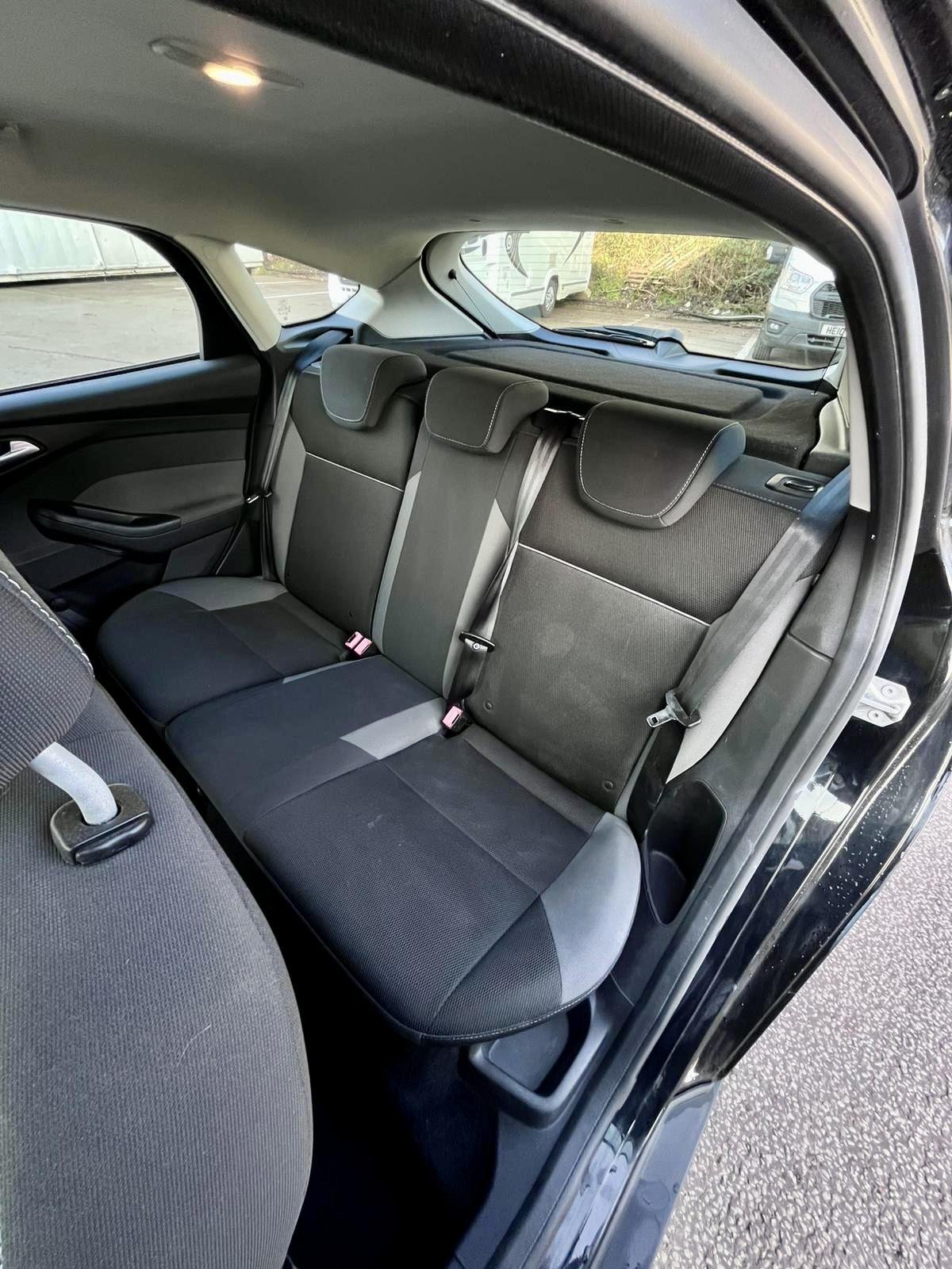 Ford Focus 1.6 Edge Hatchback 5dr Petrol Manual Euro 5 (105 ps)